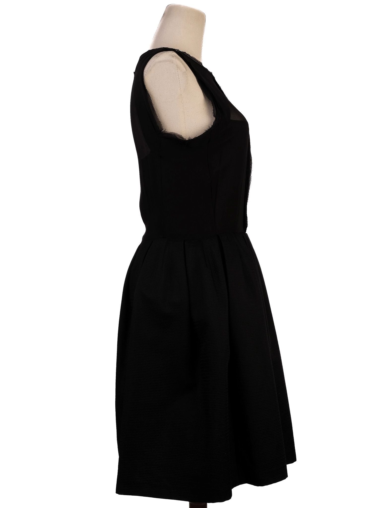 Excellent Schumacher Black Silk Sleeveless Dress Size XS