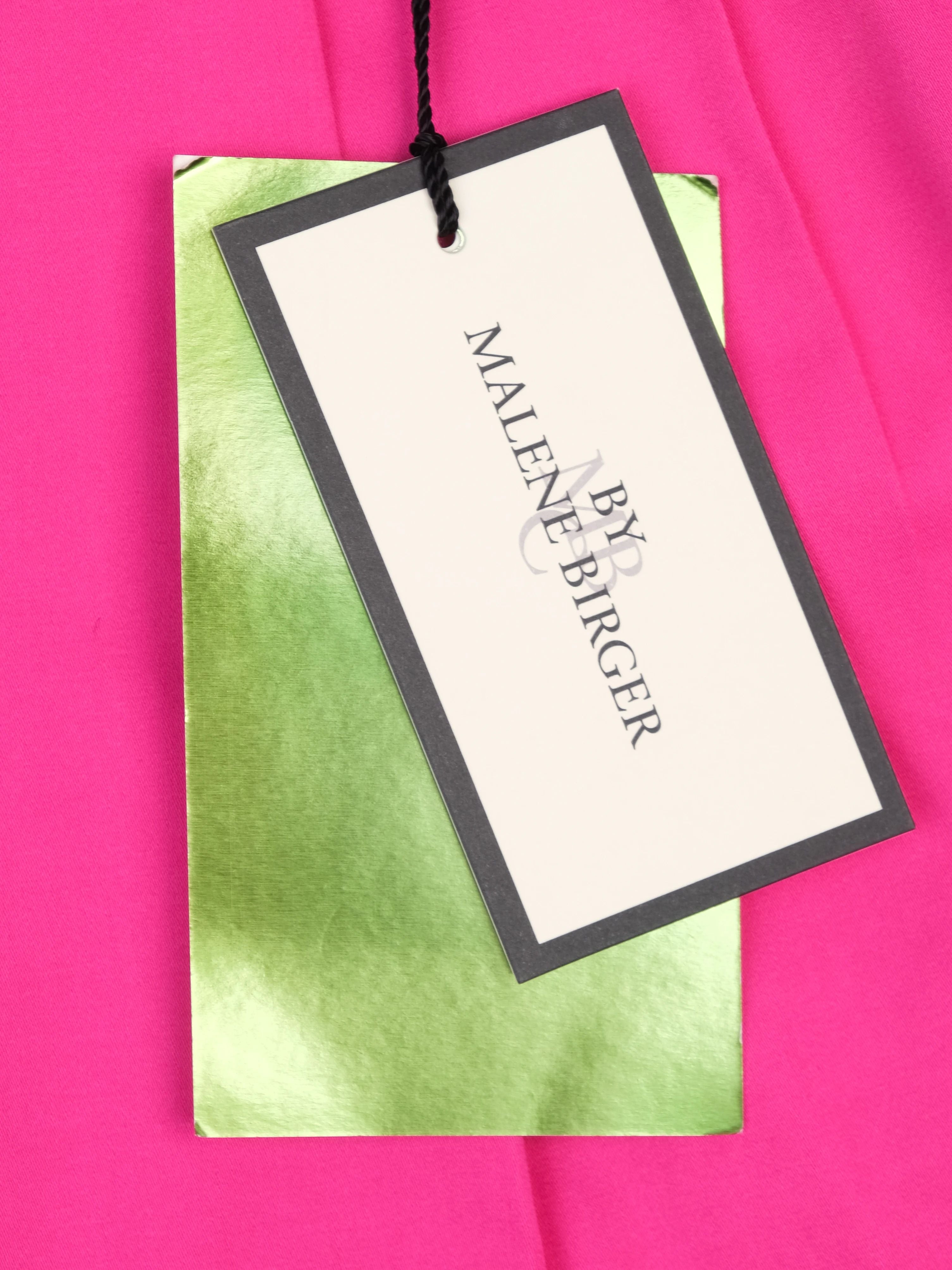 NEW By Malene Birger Pink Tailored Shorts Size S