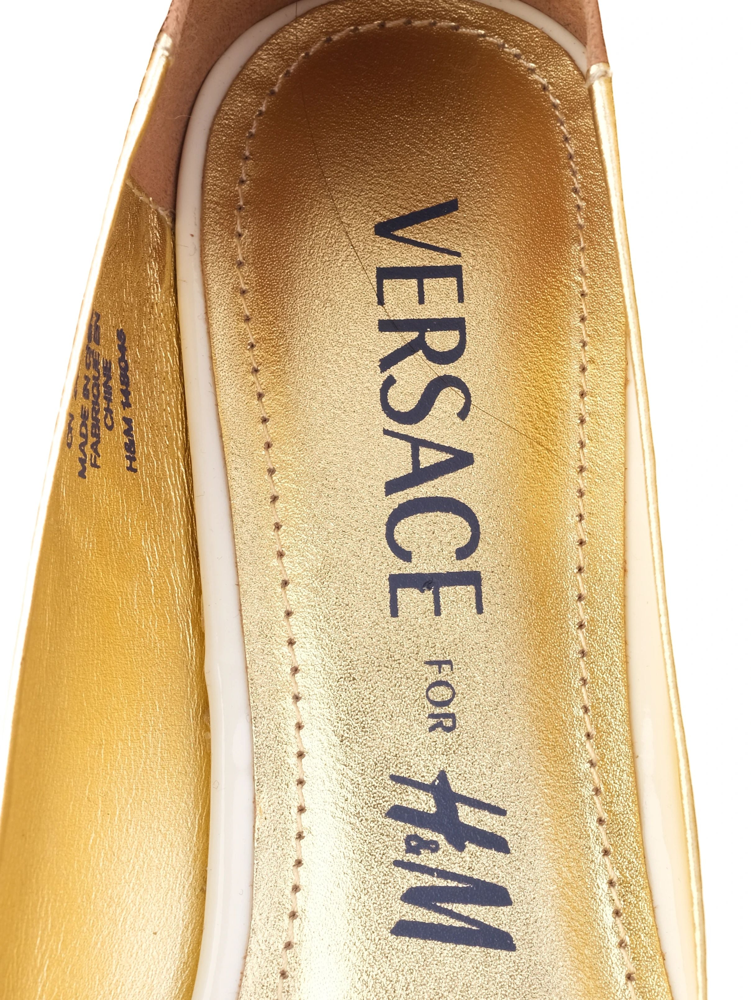 Excellent Versace for H&M White Leather Ballet Flats Size 38