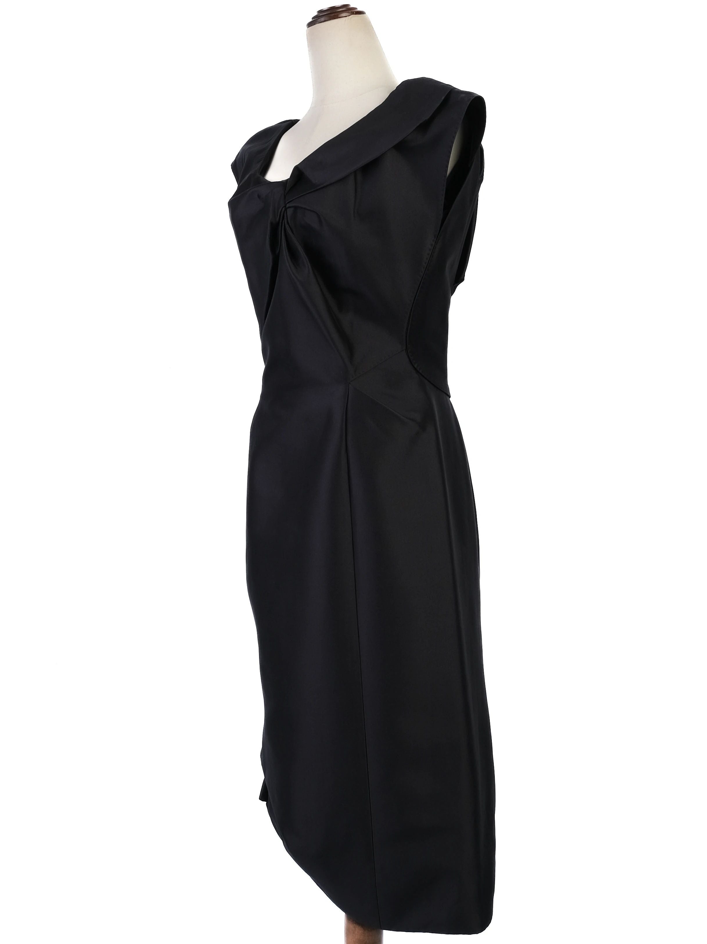 NEW Louis Vuitton Black Silk Dress Size L with Unique Collar Detail