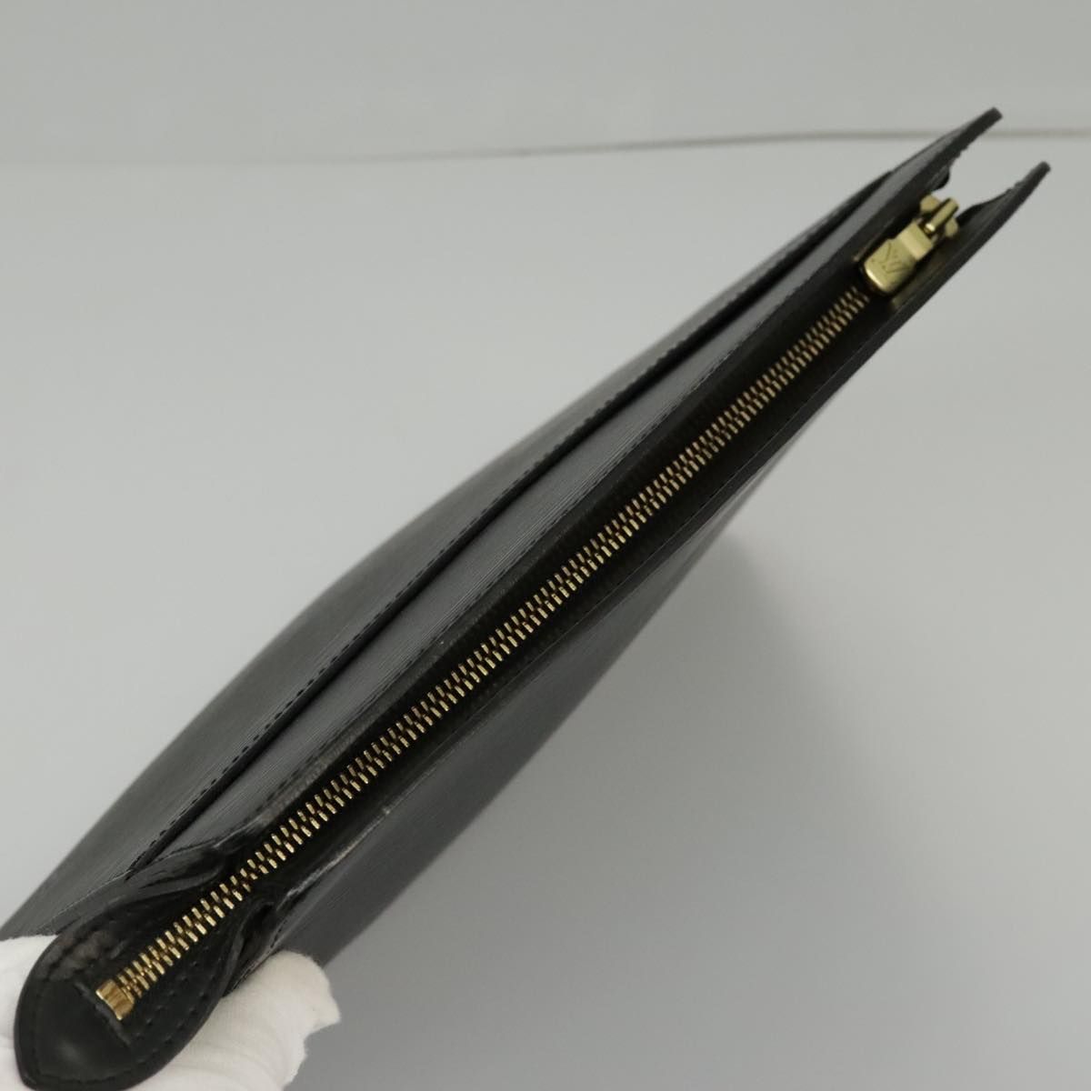 Louis Vuitton Epi Pochette Homme Clutch Bag Black Noir M 52522 Lv Auth