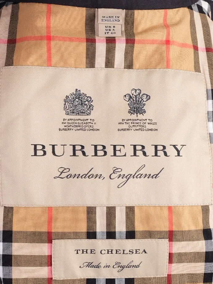 EXCELLENT Burberry Black Trench Coat Double-Breasted Women&