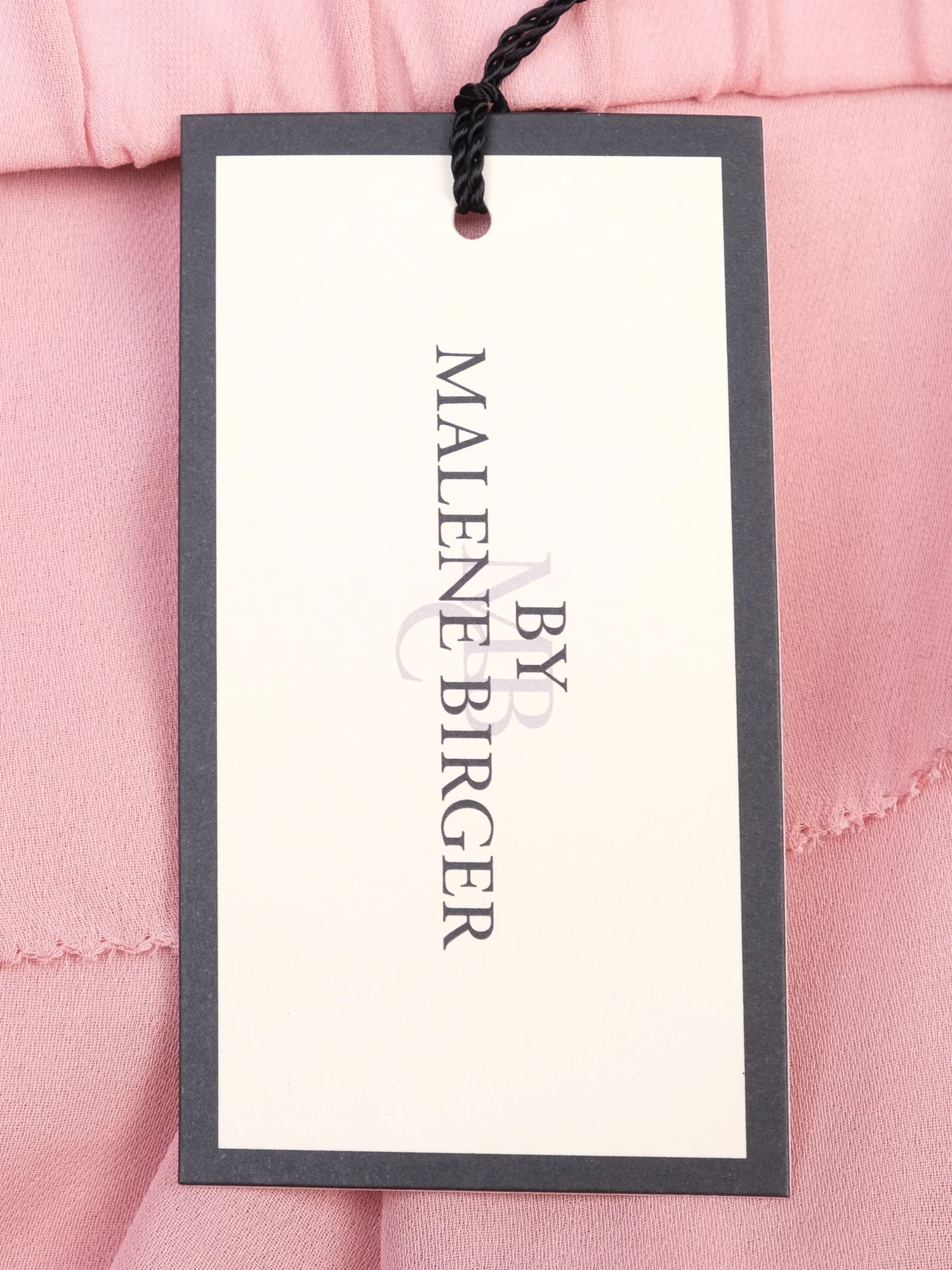NEW By Malene Birger Pink Layered Shorts Size M with Belt