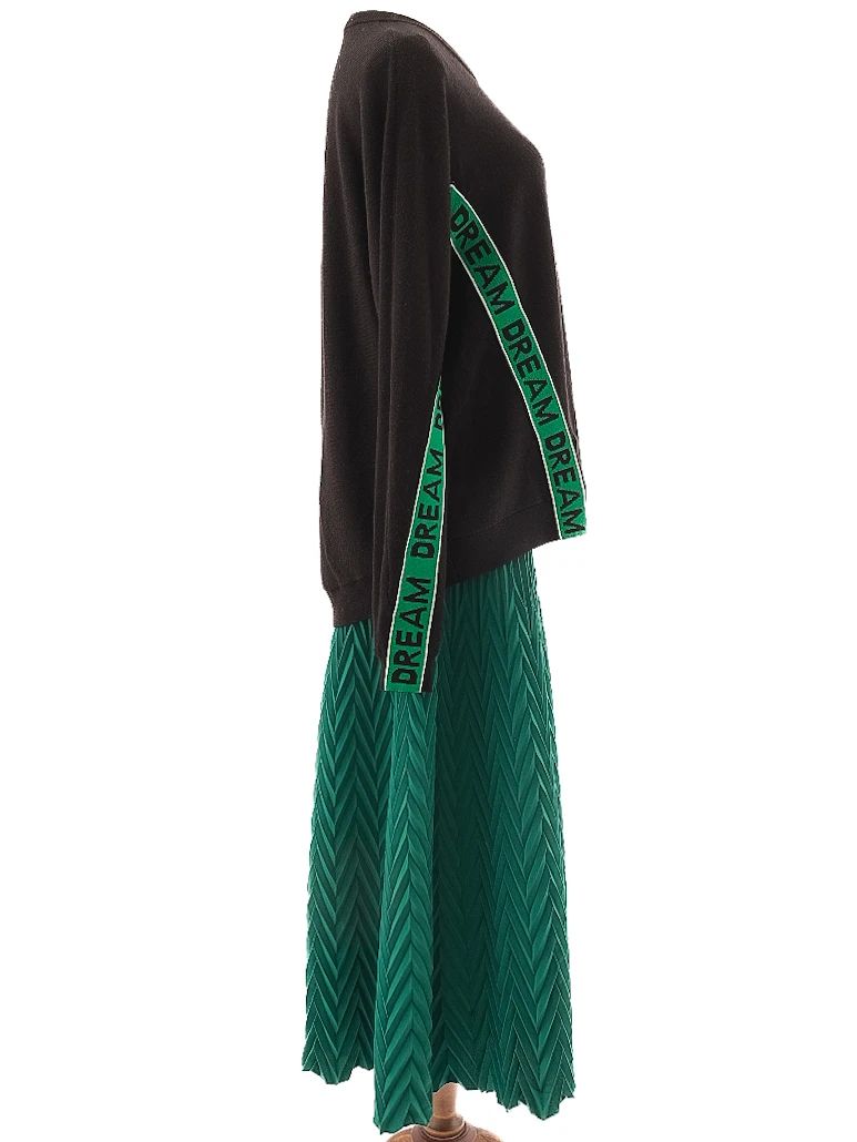 Excellent Maje Black Wool Sweater & Green Pleated Skirt Set for Women
