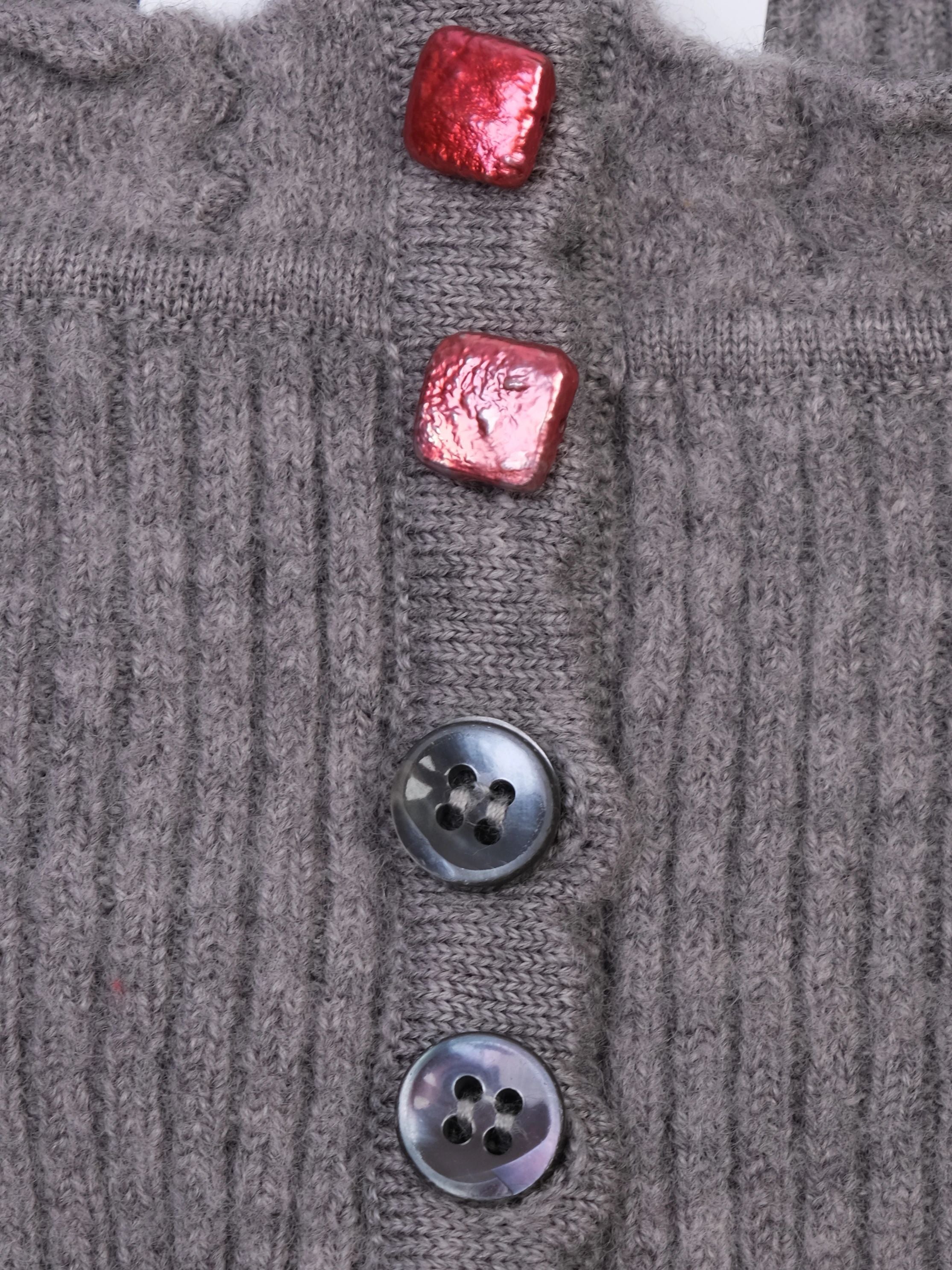 Excellent Hugo Boss Gray Wool Cropped Cardigan Size S