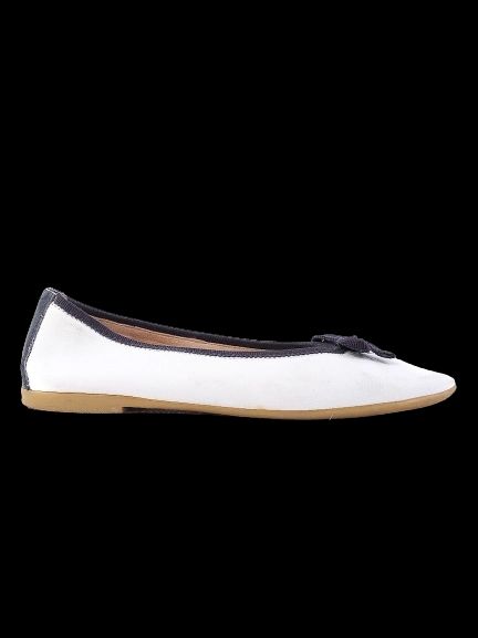 Excellent Armani Junior White Leather Ballerina Flats Size 33