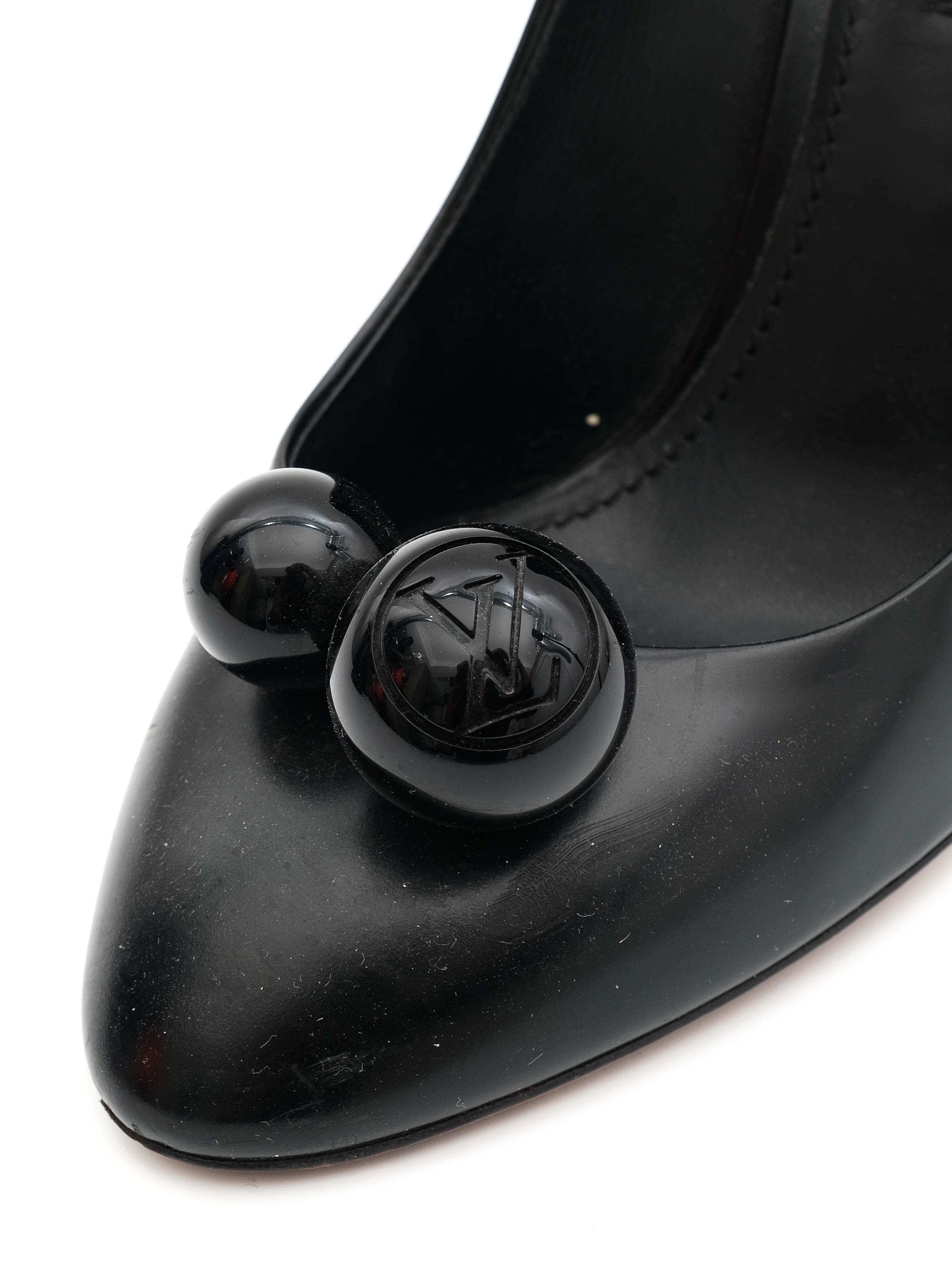 Excellent Louis Vuitton Black Leather High-Heeled Shoes Size 38
