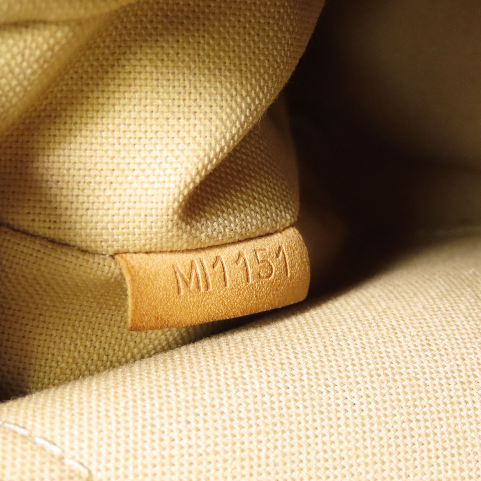 Louis Vuitton Siracusa PM, Damier Azur