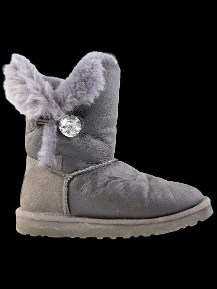 Excellent UGG Gray Leather Boots with Fuzzy Lining Size 37