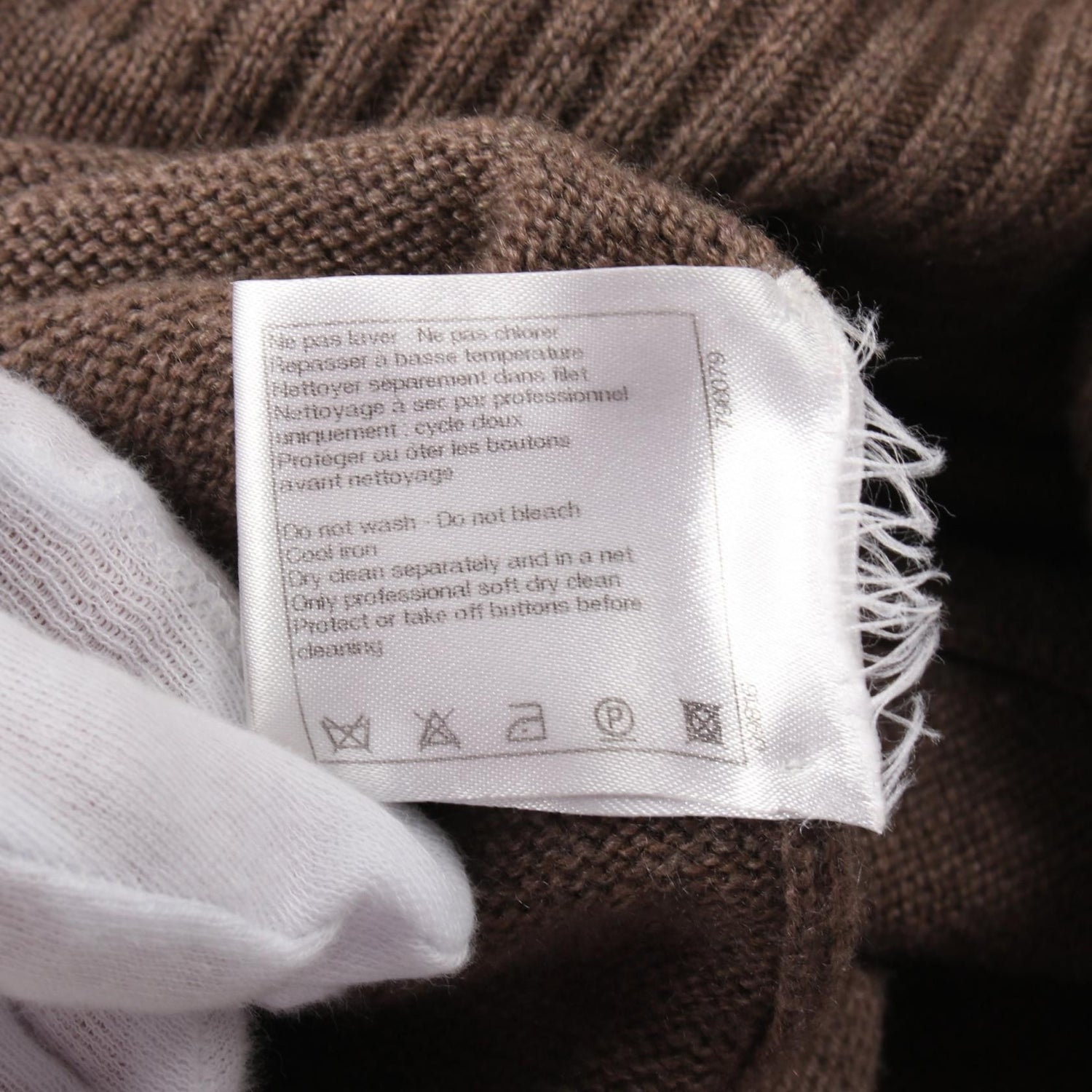 Chanel Coco Mark Turn Lock Dress P 42136k 03185 Cashmere Brown