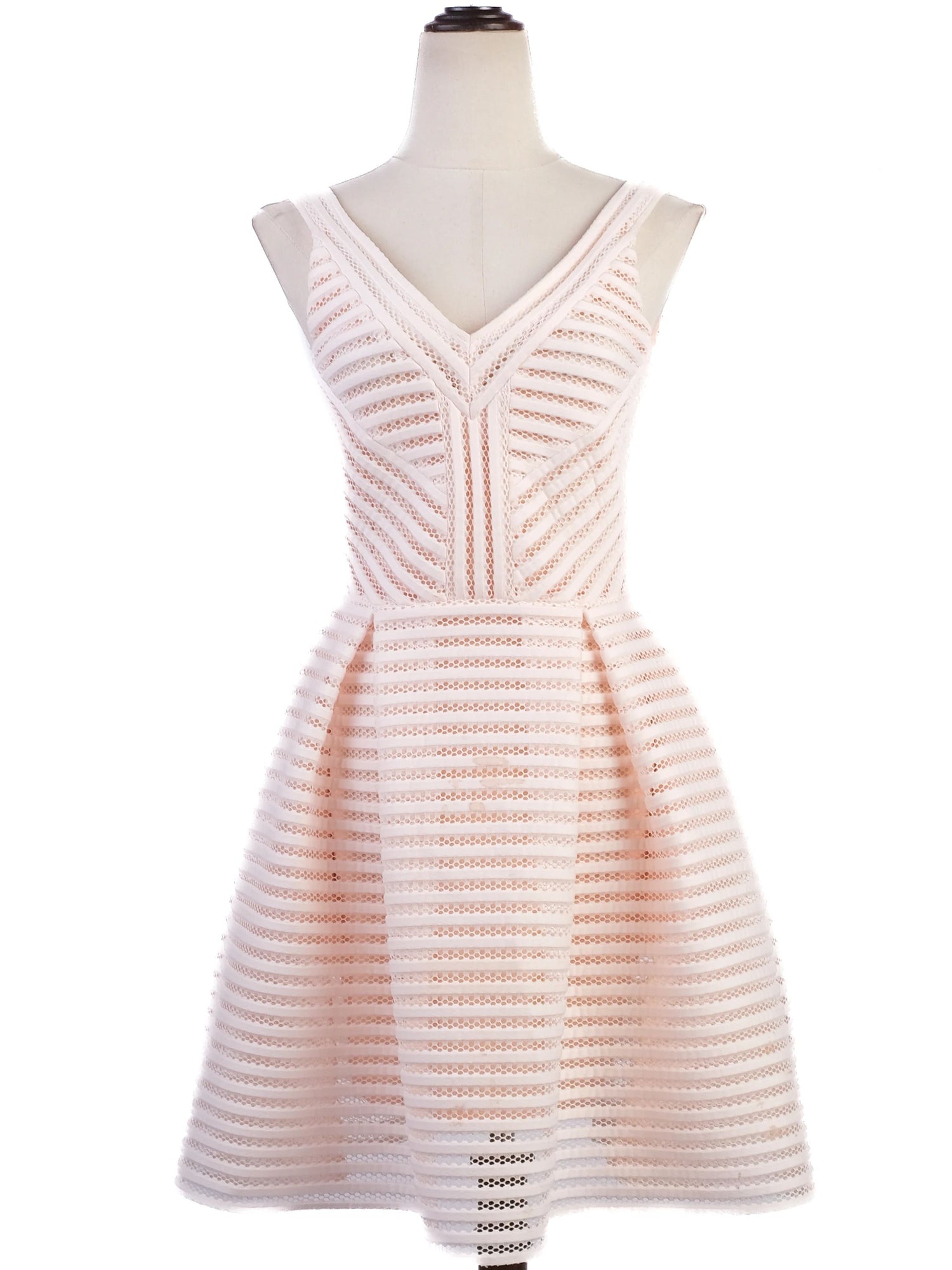 Maje Excellent Condition White Sleeveless Knee-Length Dress