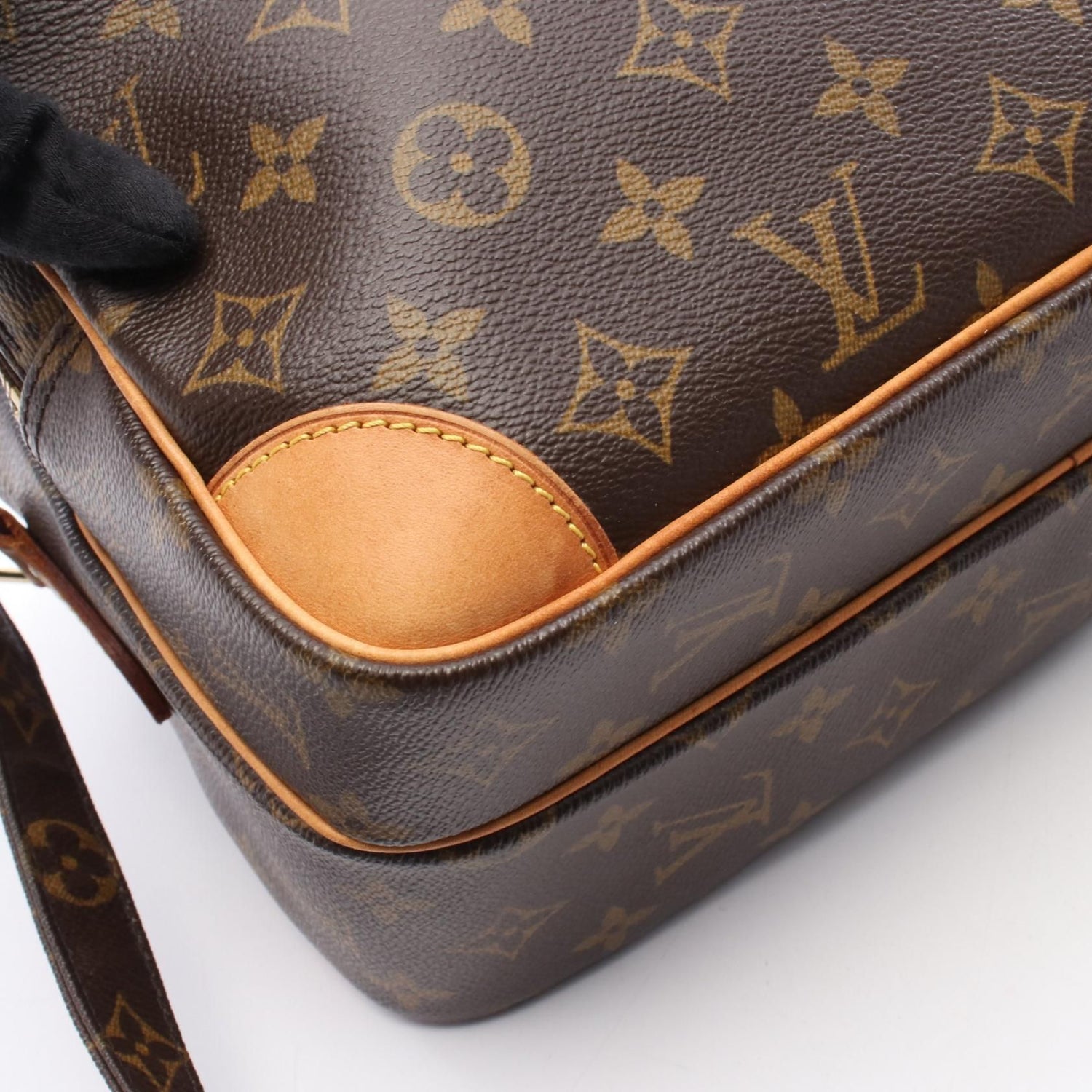 Louis Vuitton Nile Brown Shoulder Bag M 45244