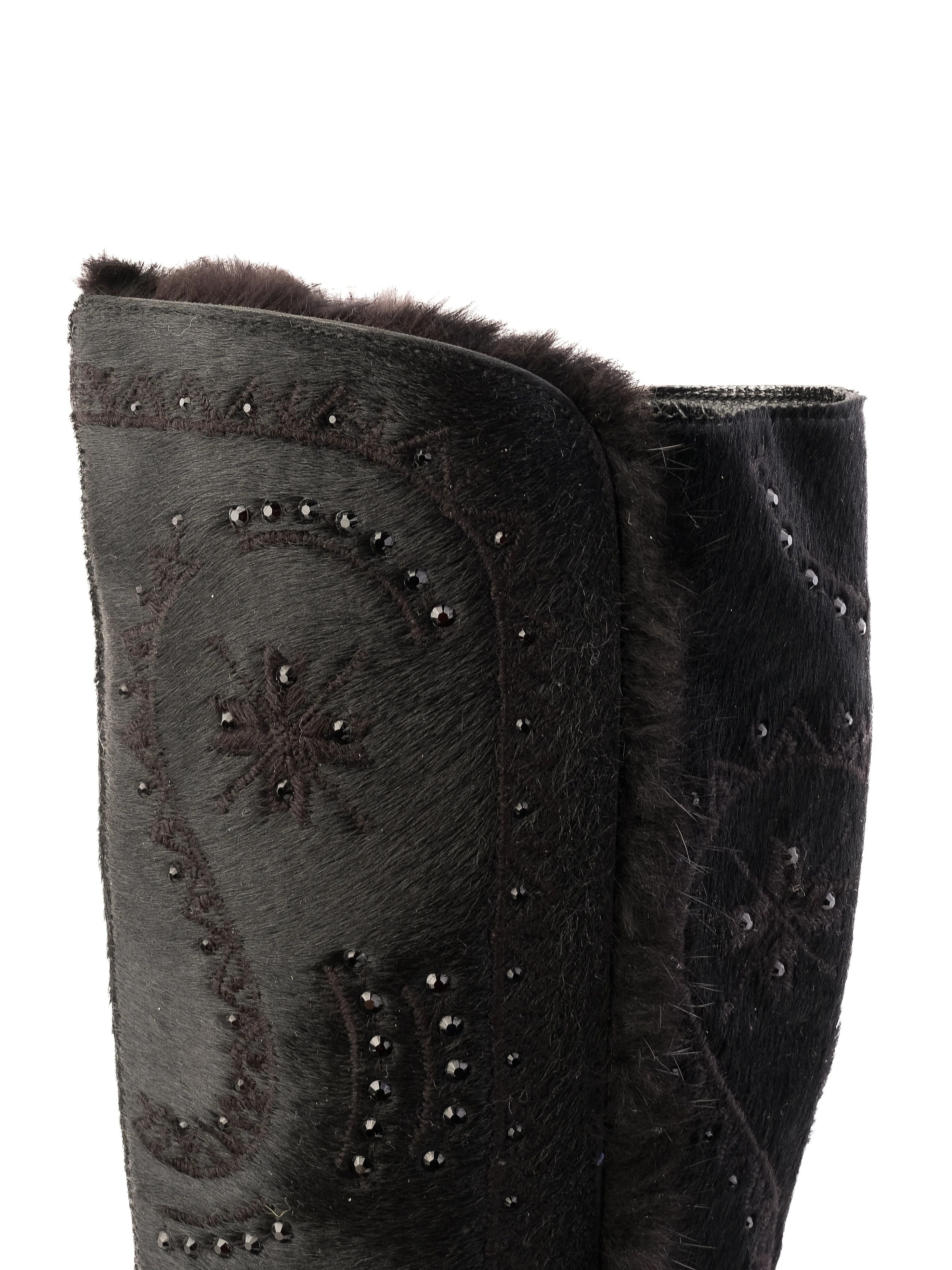 Excellent Lesilla Black Knee-High Stiletto Boots with Fur-Like Texture