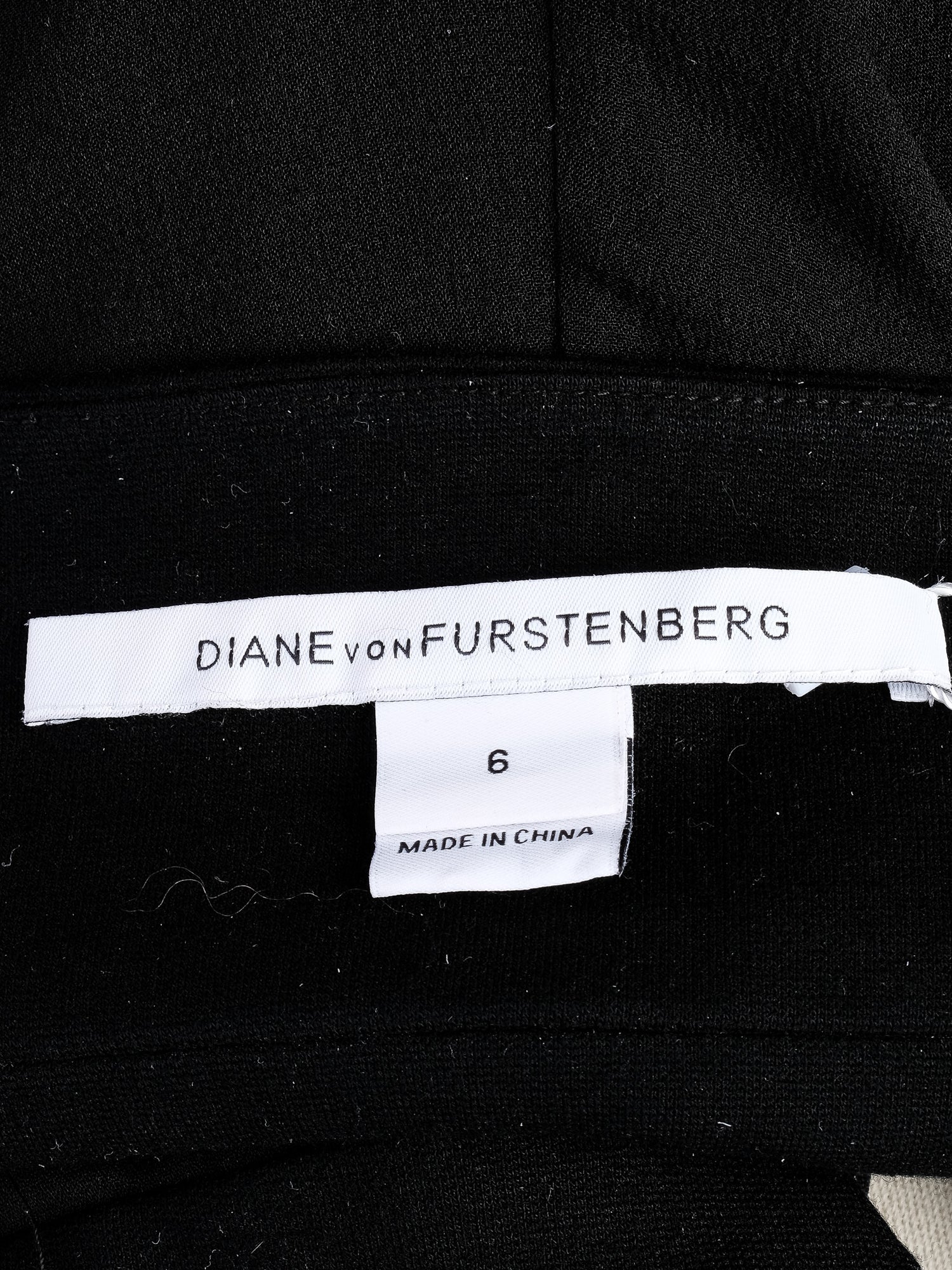 Excellent Diane von Furstenberg Black Silk Evening Gown