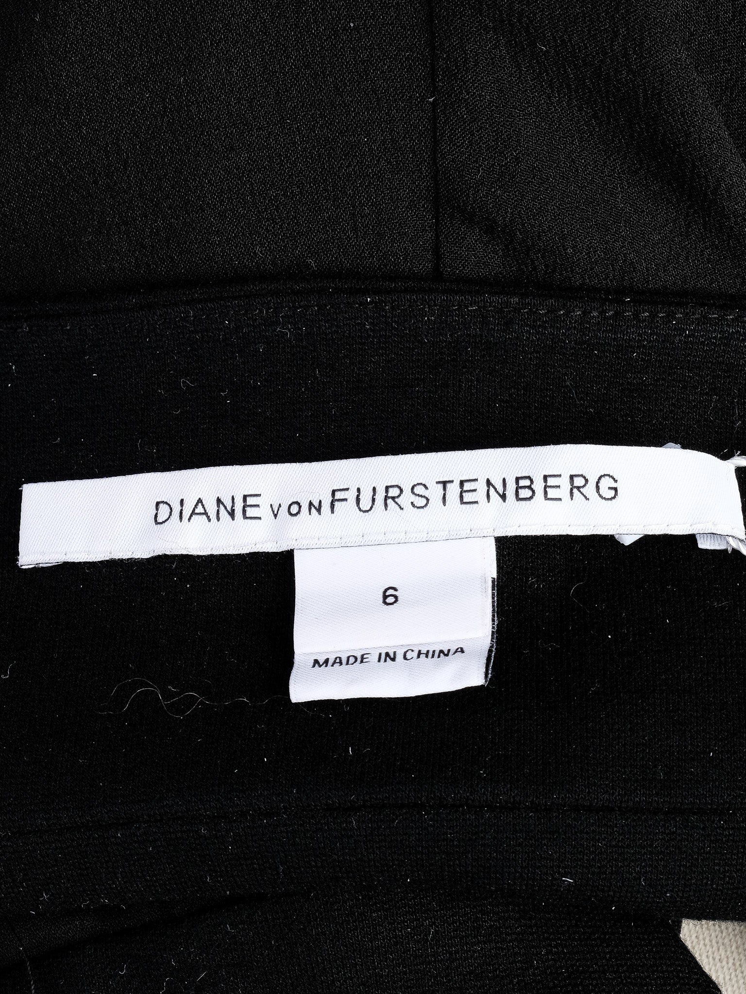 Excellent Diane von Furstenberg Black Silk Evening Gown