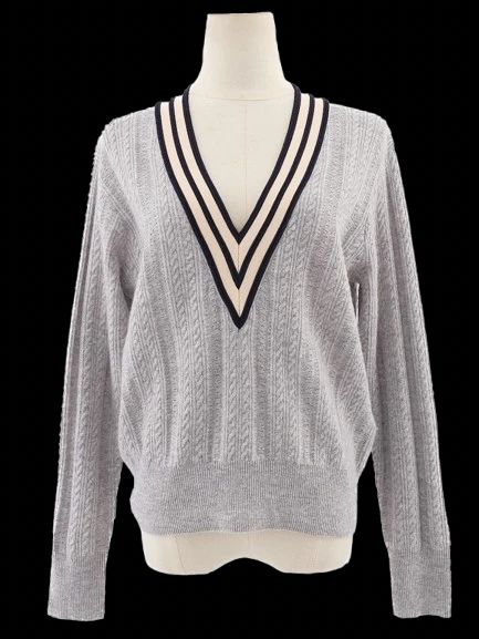 Excellent Sandro Gray Wool Cable-Knit Sweater Size S with V-Neck