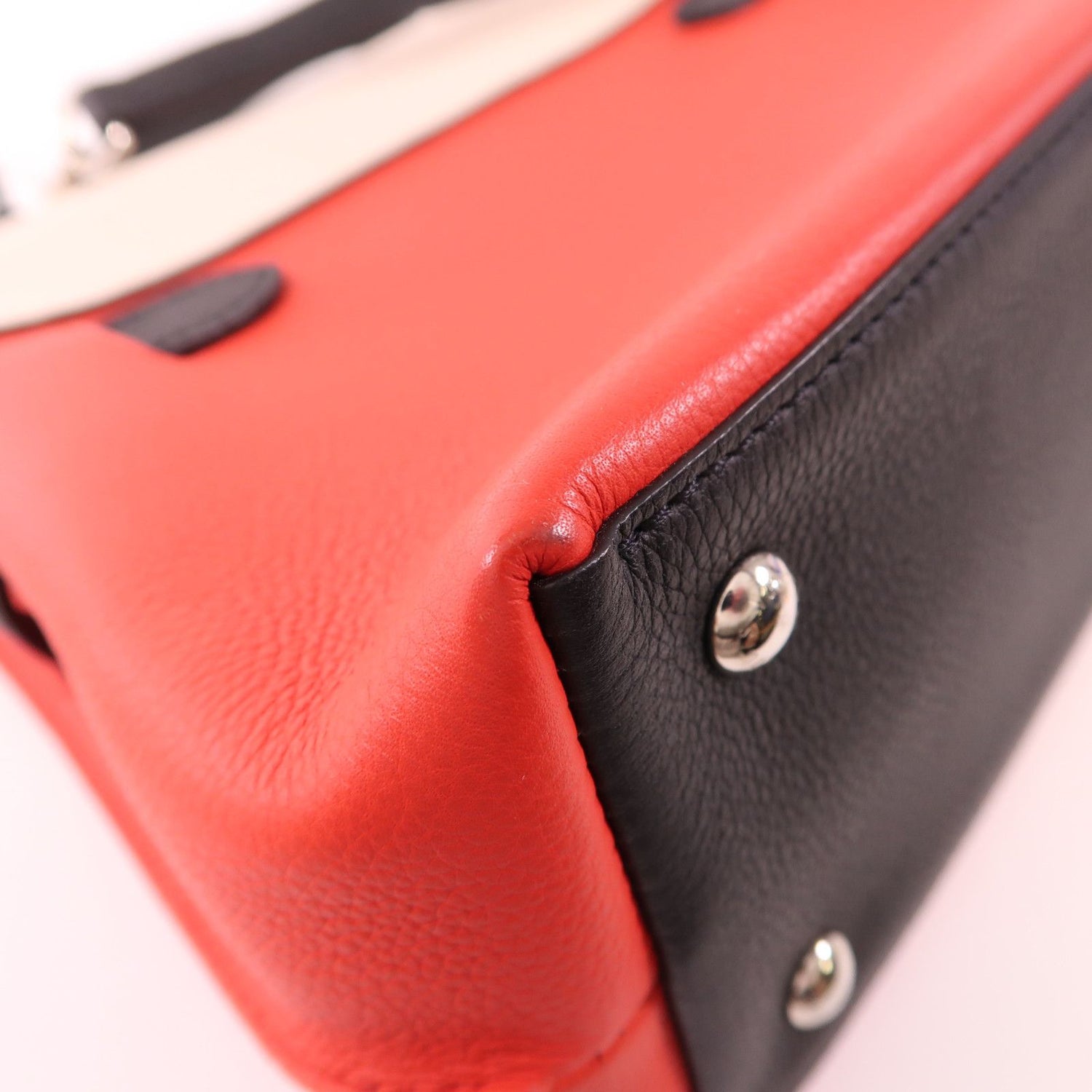 Louis Vuitton Cowhide Leather Lockme Ever Bb Hand-turn Shoulder Bag White Red Black/red/white 2way Shoulder Bag M 53950