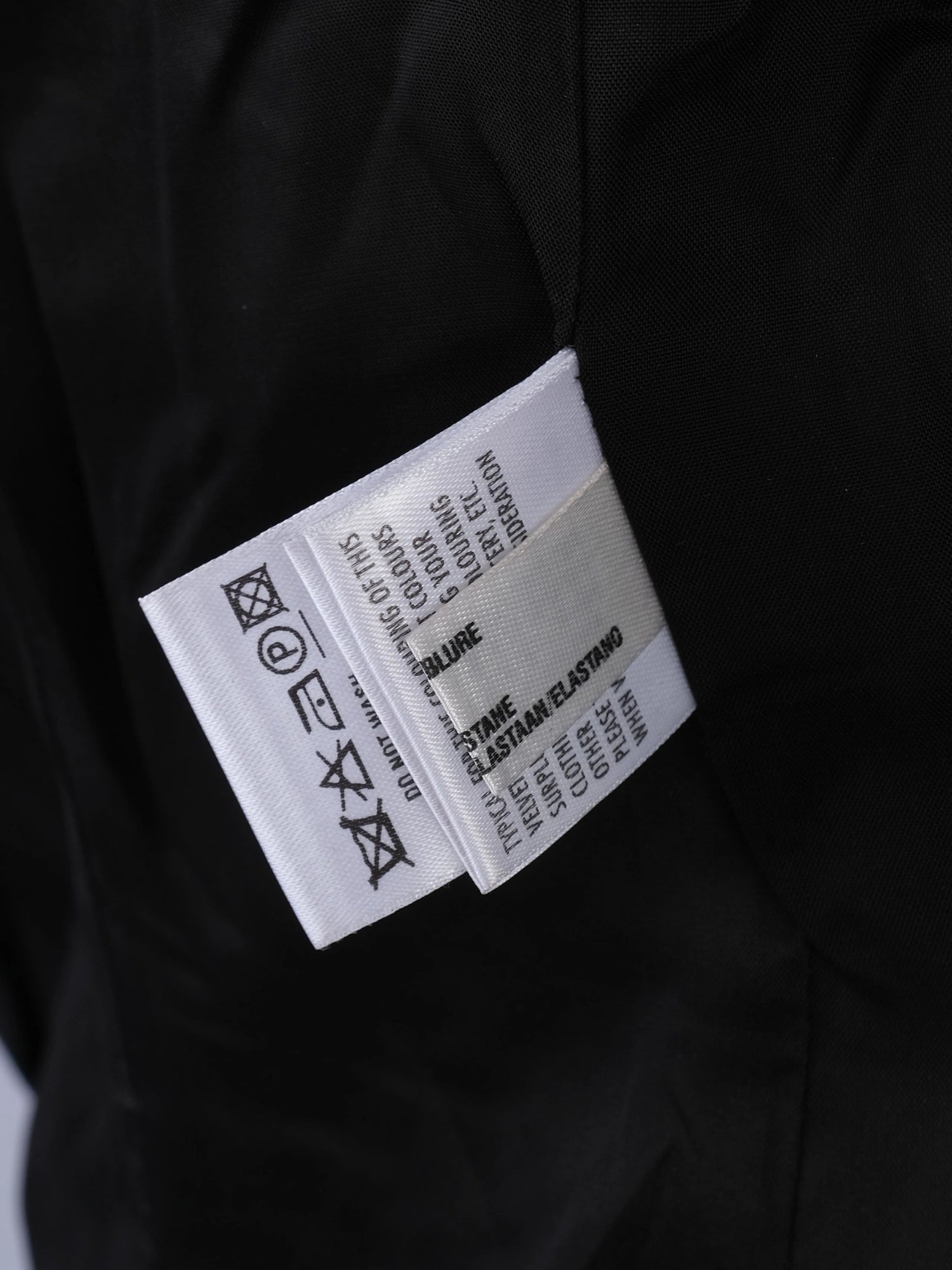 Excellent Escada Black Viscose Jacket Size S with Plaid Bow Detail