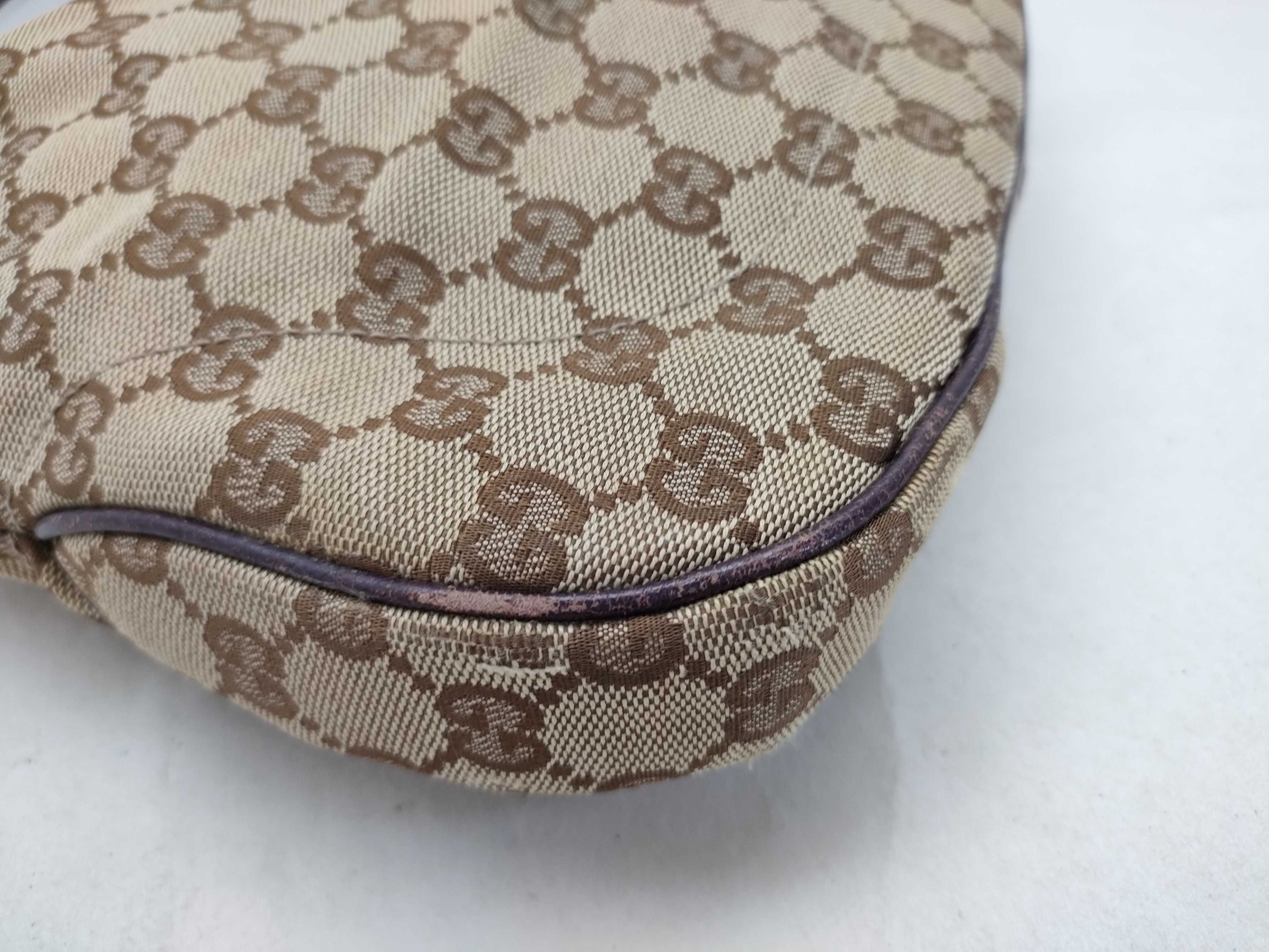 Gucci Gg Canvas Shoulder Bag