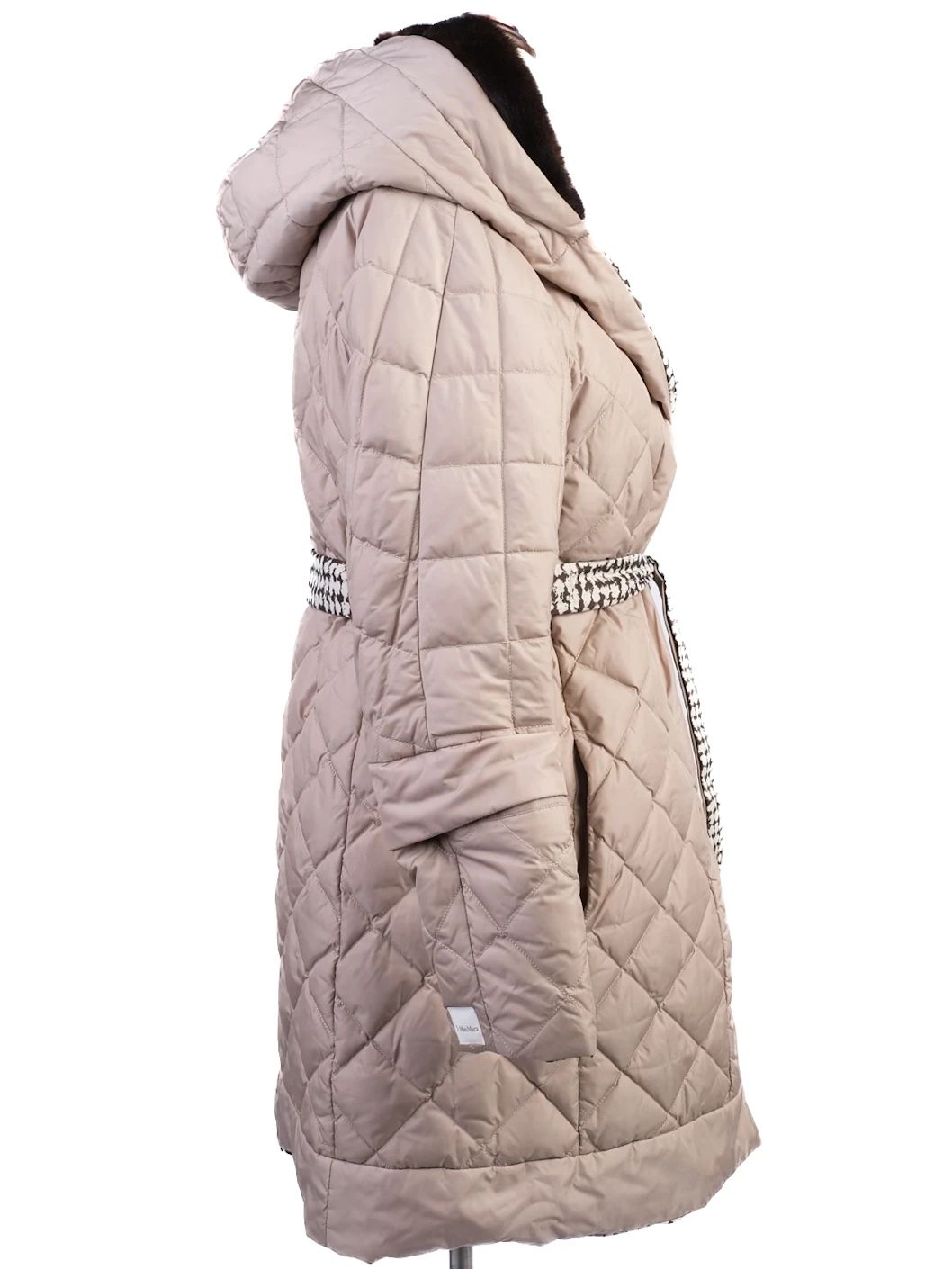 Excellent Max Mara Quilted Beige Coat with Hood & Patterned Lining