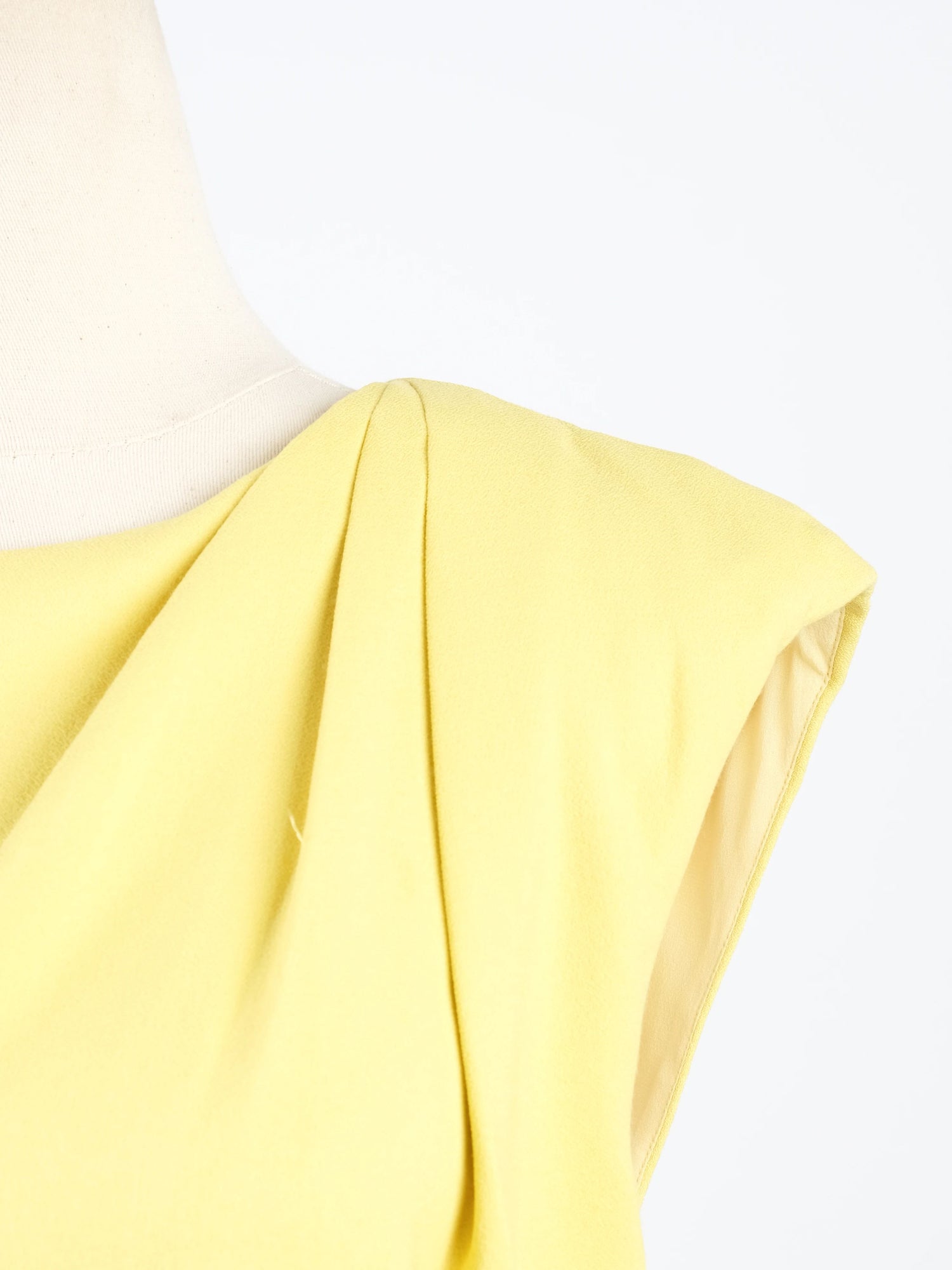 Excellent Emilio Pucci Yellow Sleeveless Dress Size XL Viscose