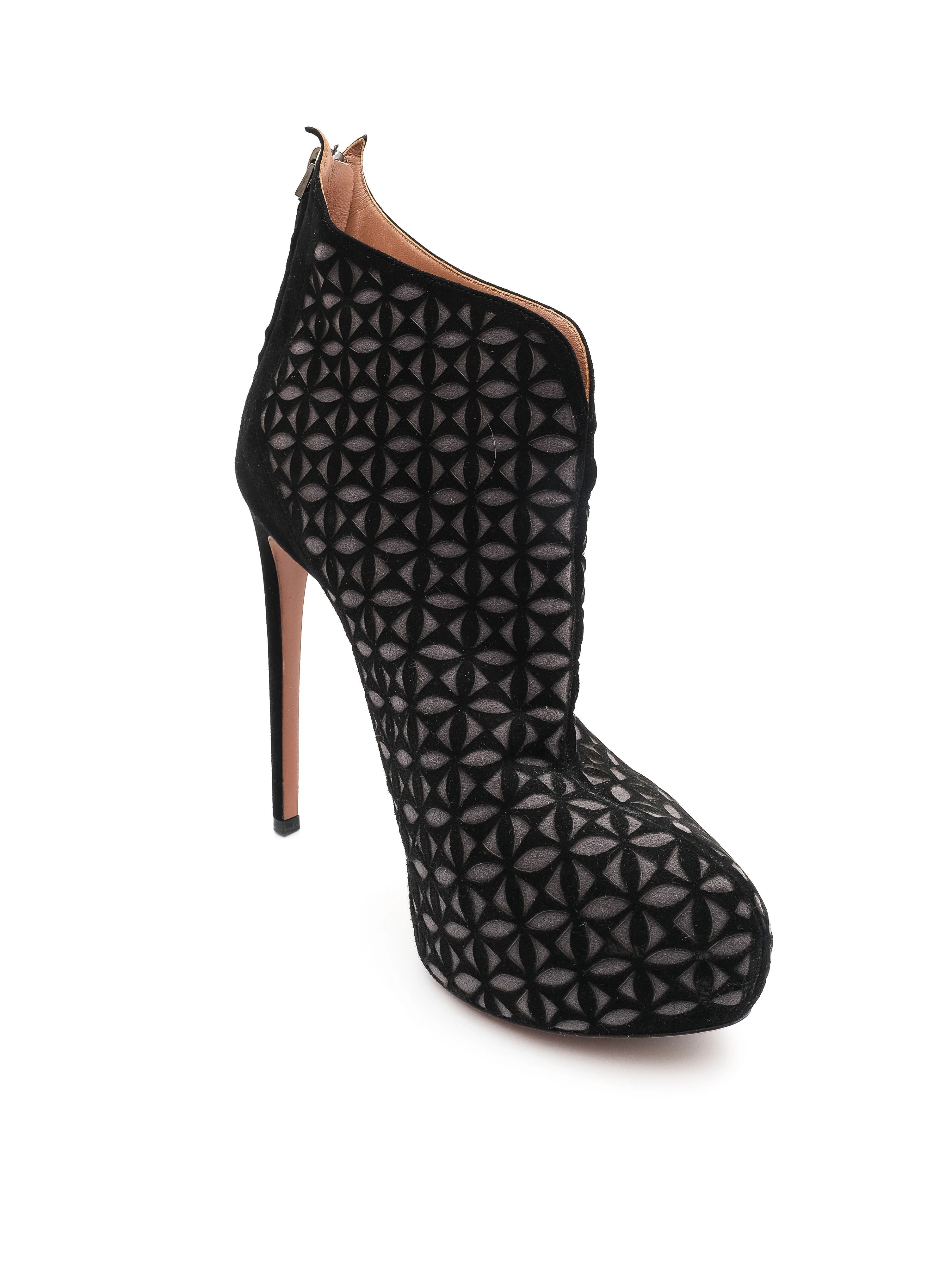 Perfect Alaia Black Leather Ankle Boots Size 41 Stiletto Heels