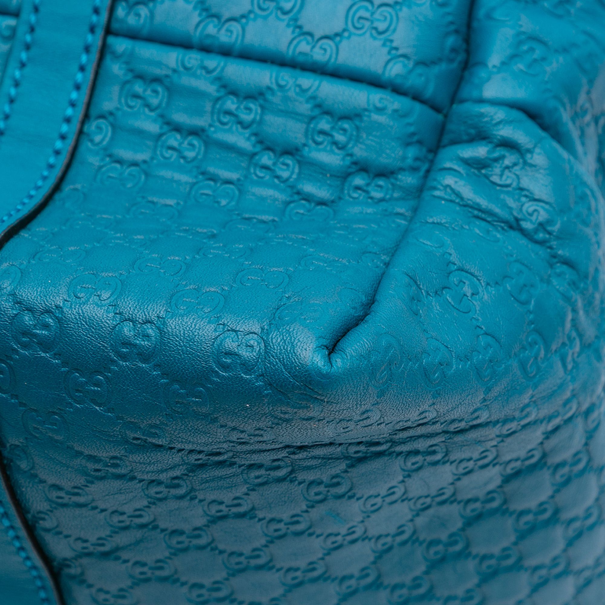 Gucci Microguccissima Joy Tote Blue