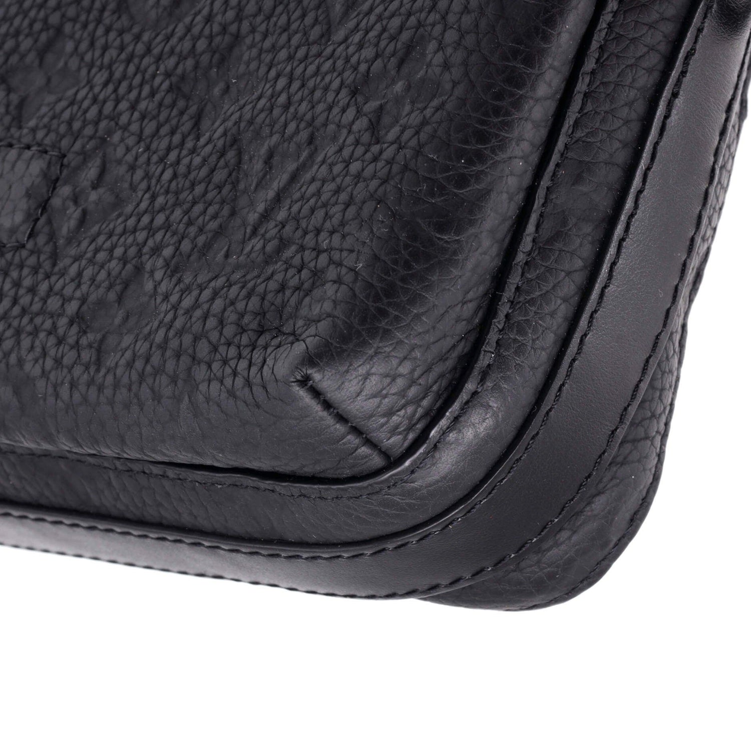 Louis Vuitton Steamer Messenger Bag Monogram Taurillon Leather
