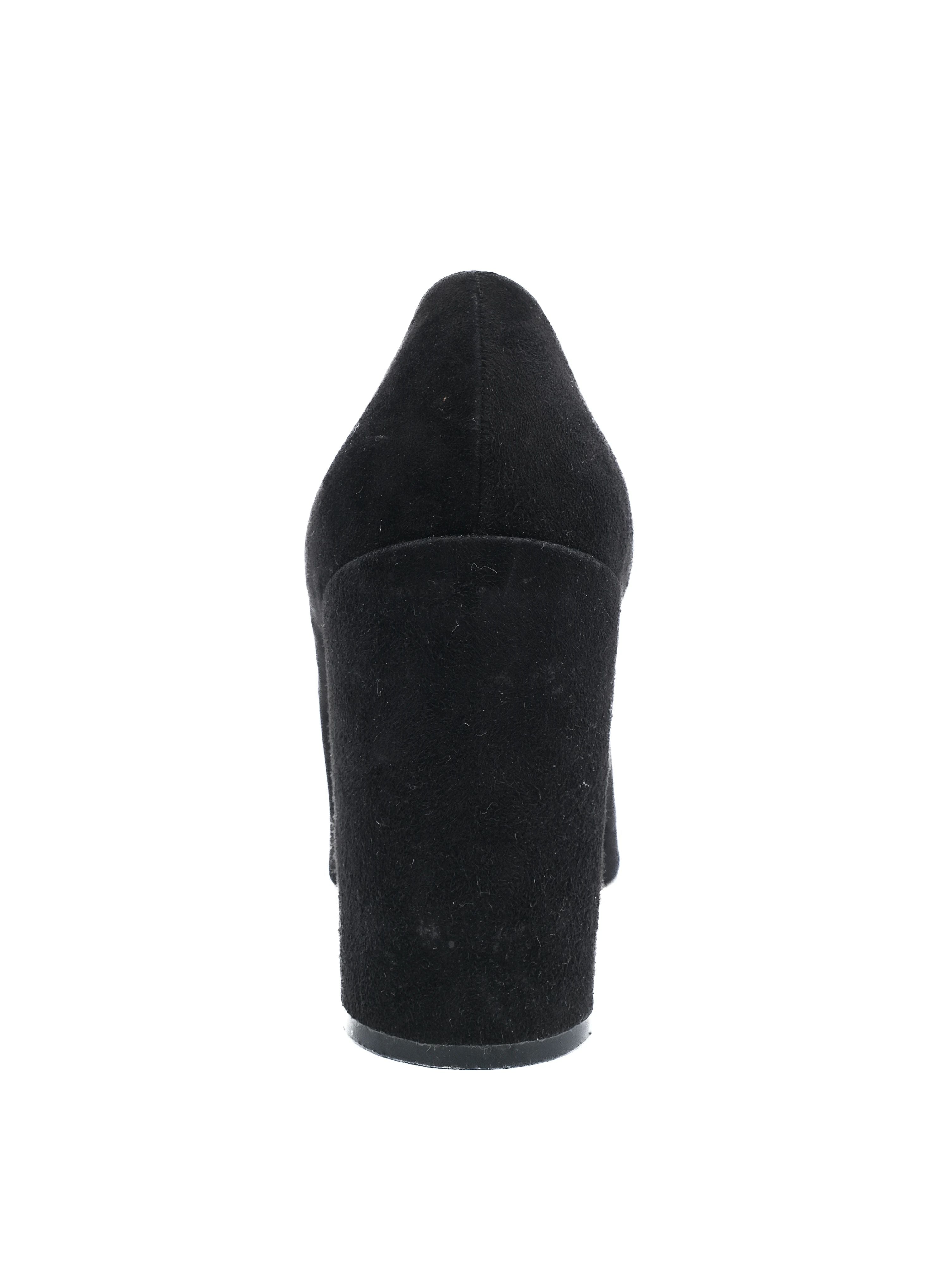 Excellent Salvatore Ferragamo Black Suede Block-Heeled Pumps Size 40