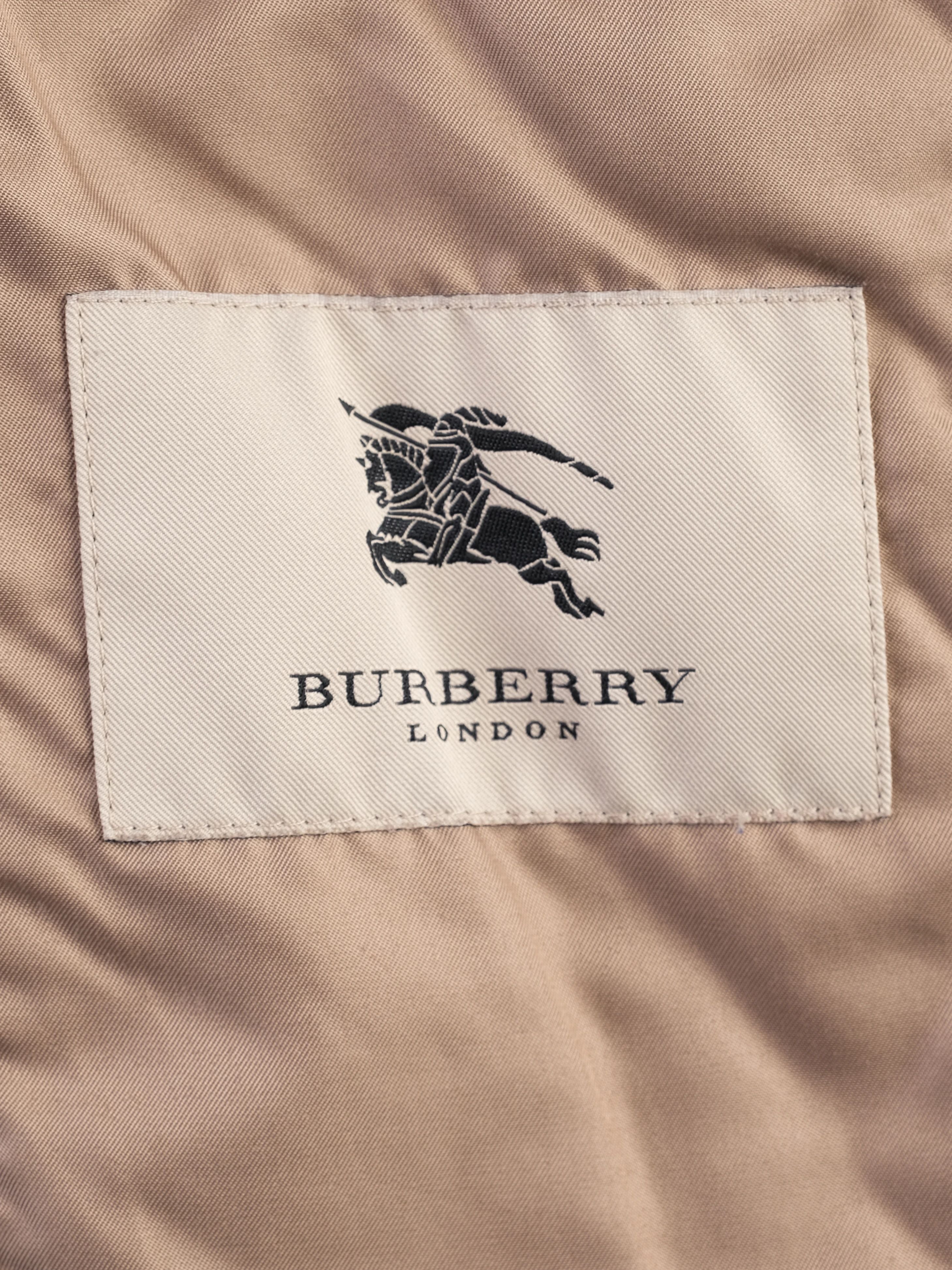Excellent Burberry Gray Quilted Jacket Women Size S Polyester