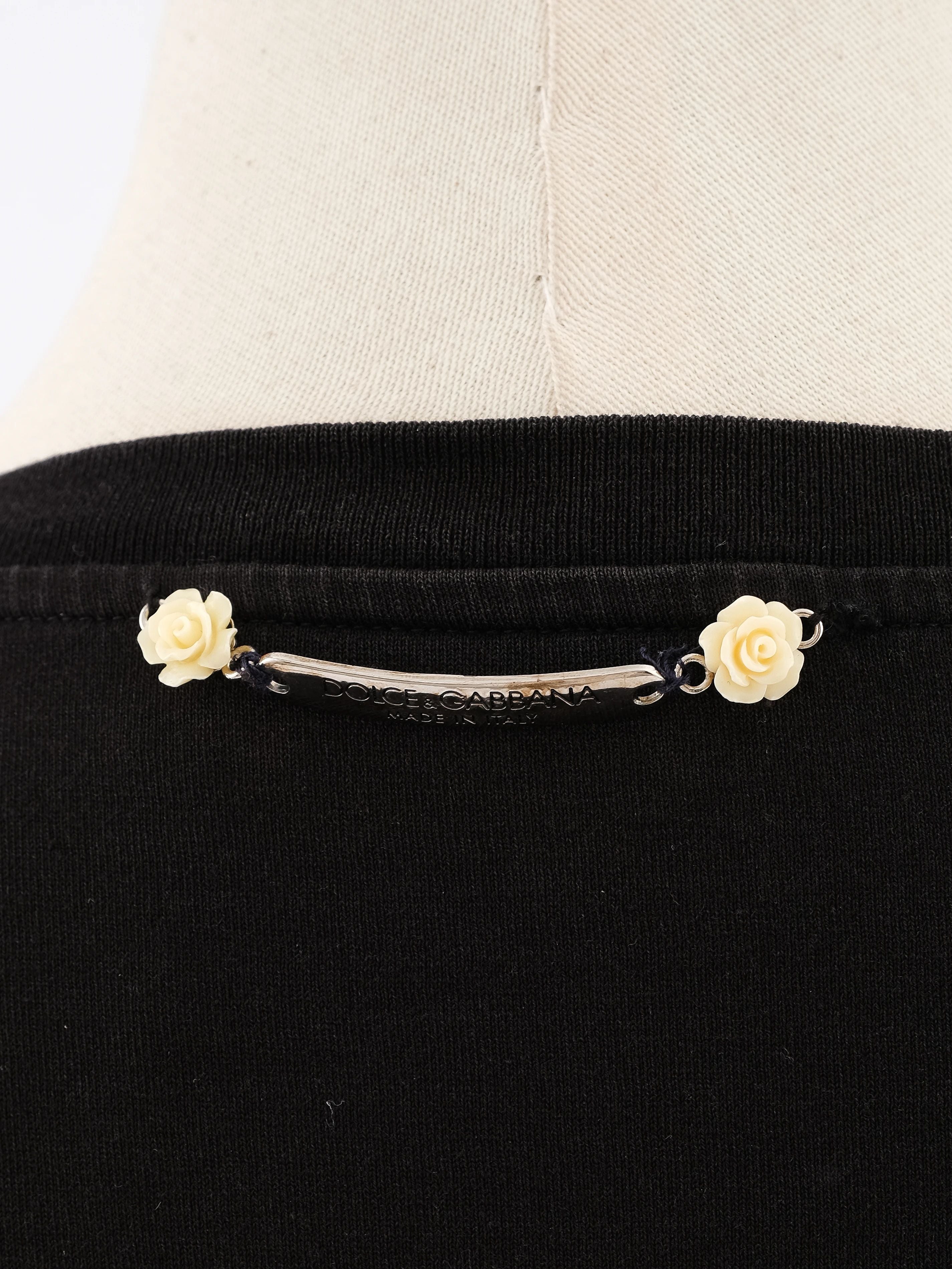 Excellent Dolce Gabbana Black Cotton T-Shirt Size M with Rose Graphics