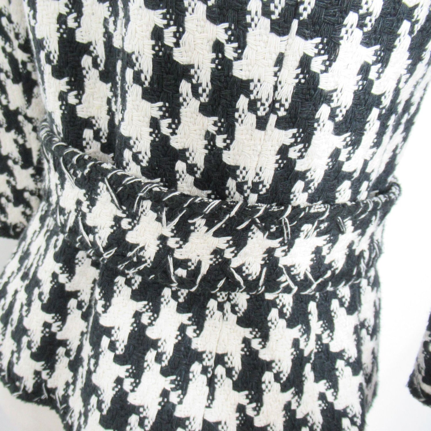 Chanel Tweed Tailored Houndstooth Short Jacket