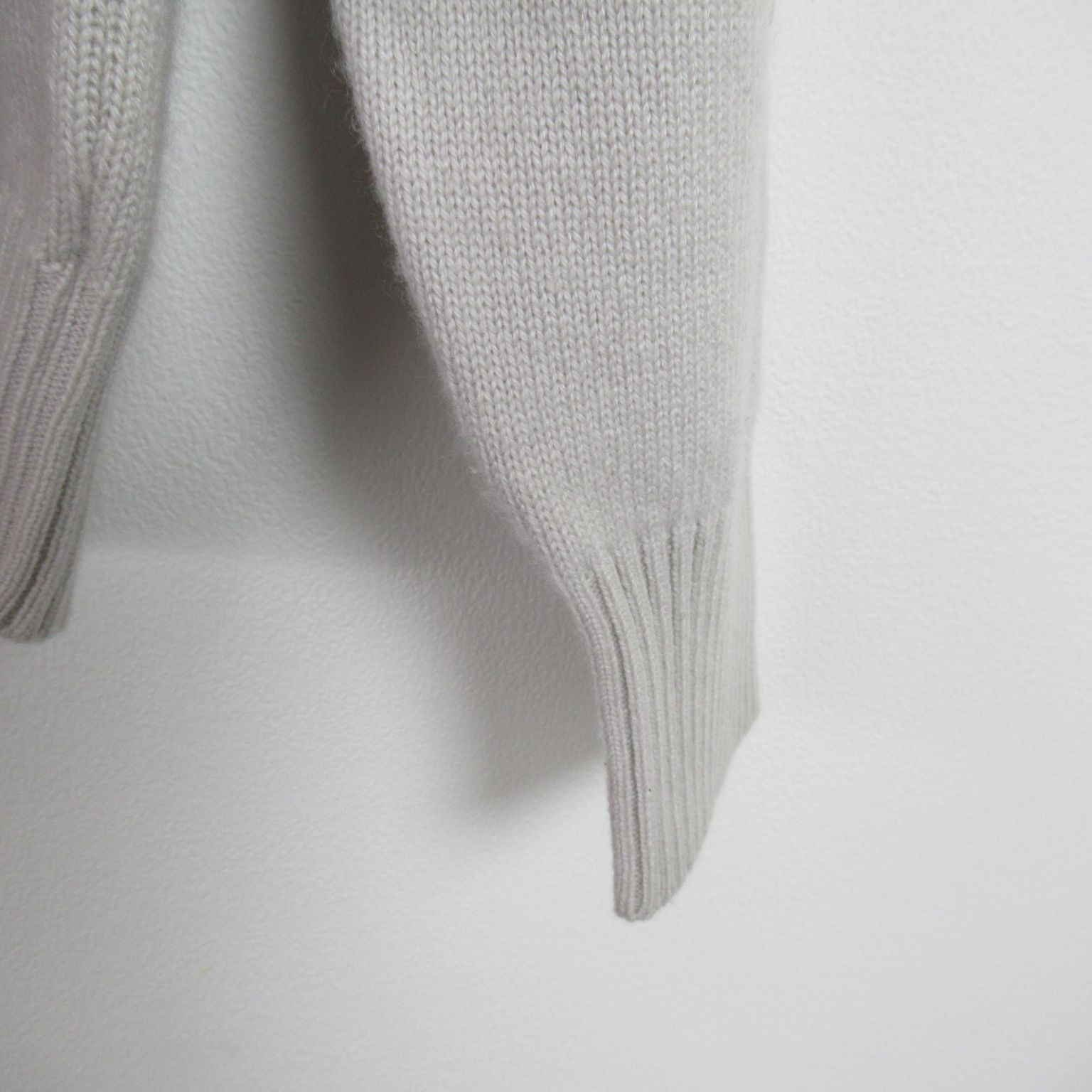 Chanel Knitwear Sweater P 50459k 06396 Cashmere Gurege