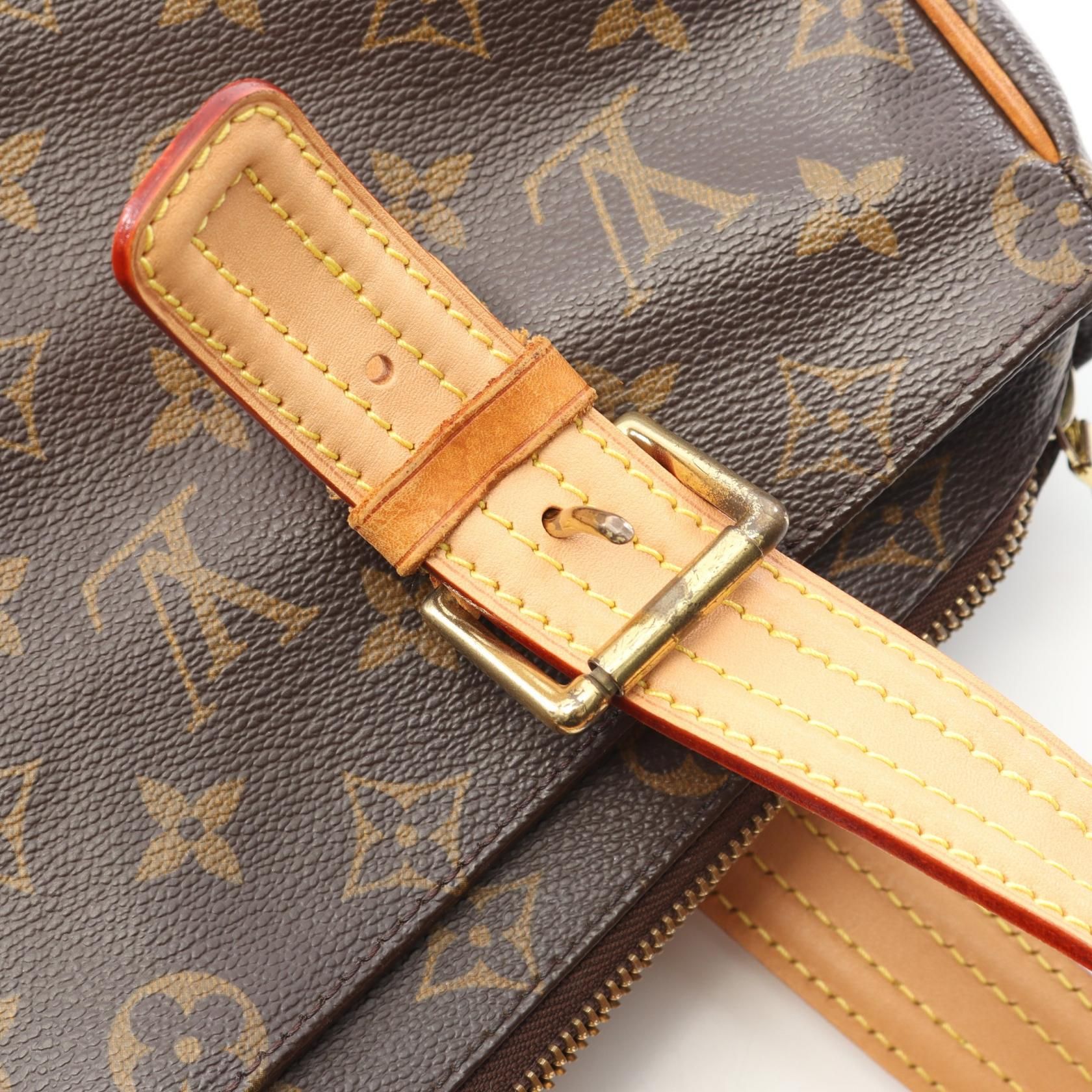 Louis Vuitton Multipli Cite, Monogram
