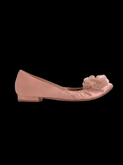 Excellent Chanel White Textile Ballet Flats with Floral Embellishment