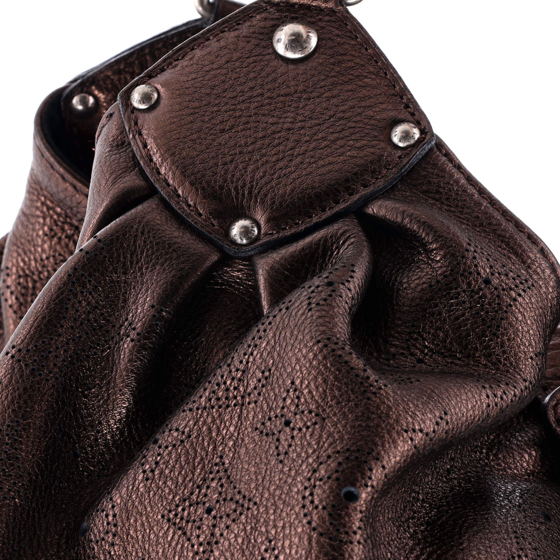 Louis Vuitton Xl Hobo Mahina Leather