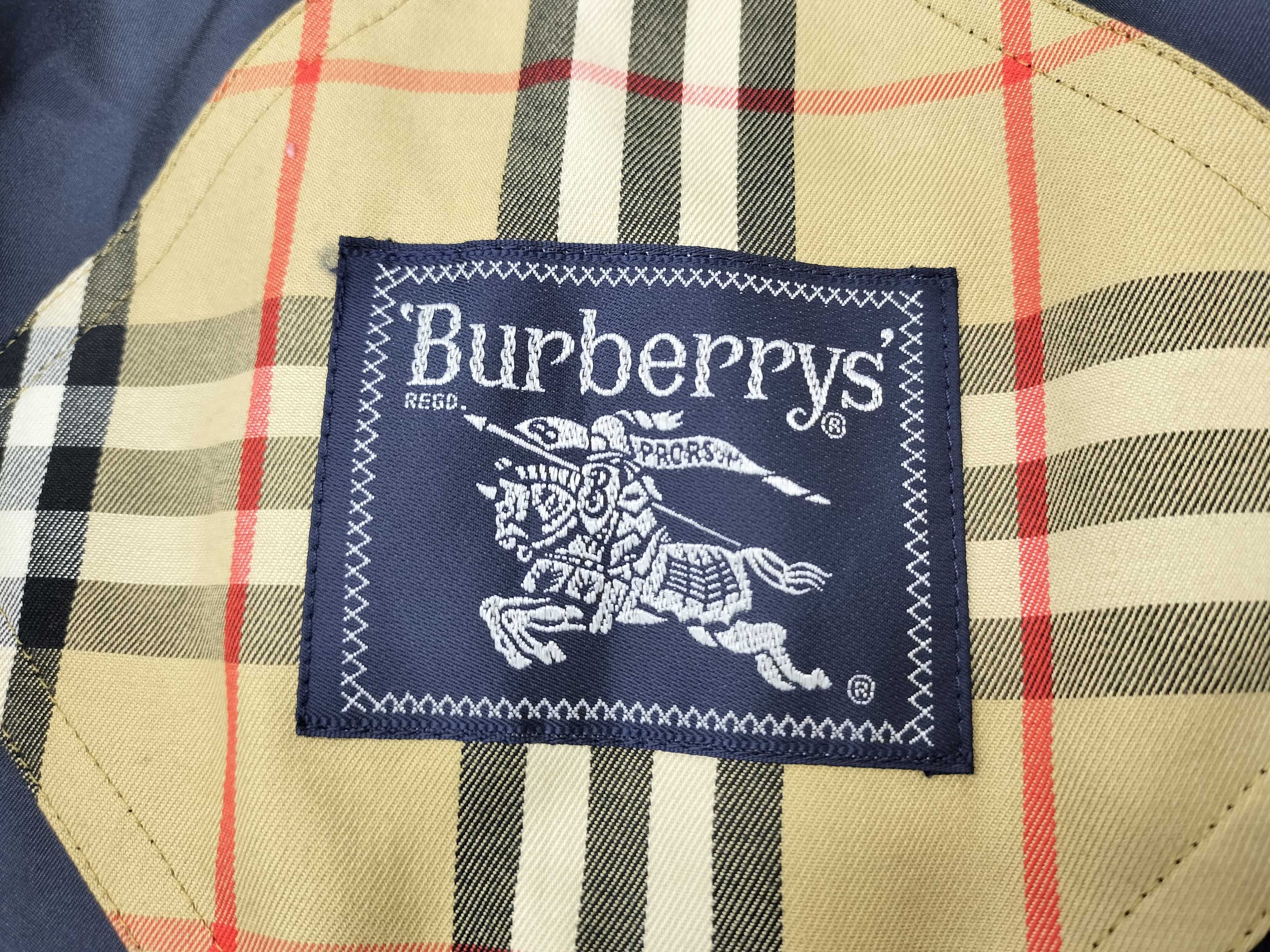 Burberrys Trenchcoat