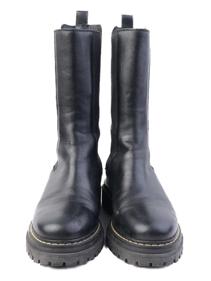 Excellent Pinko Black Leather Ankle Boots with Rugged Sole
