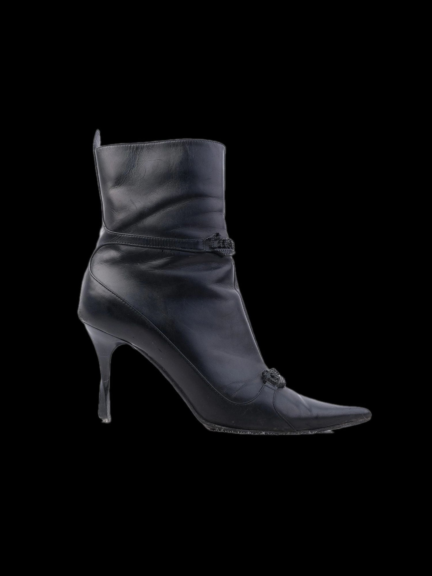 EXCELLENT Casadei Black Leather Ankle Boots Size 38 with Zipper