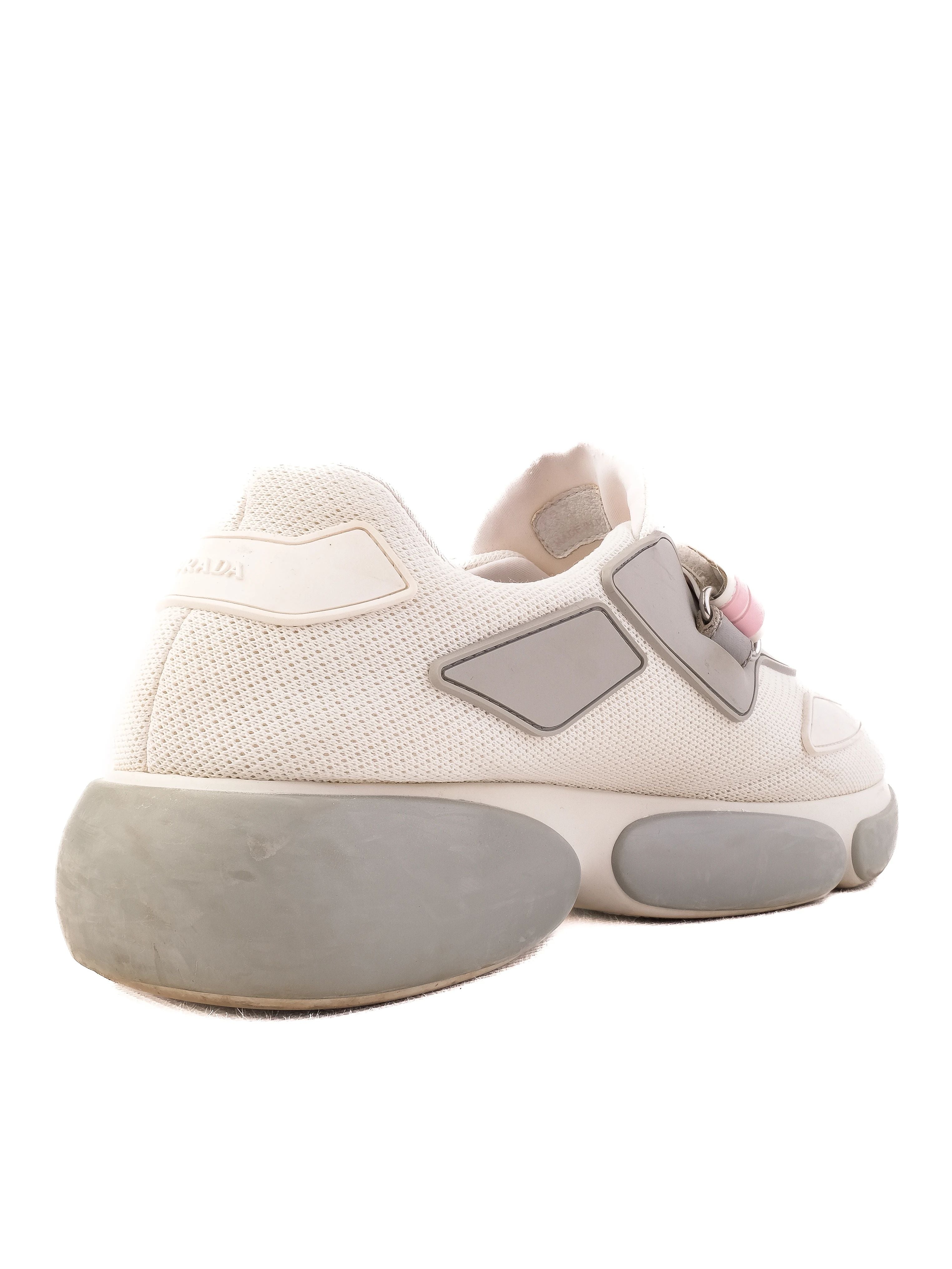 Excellent Prada Women&