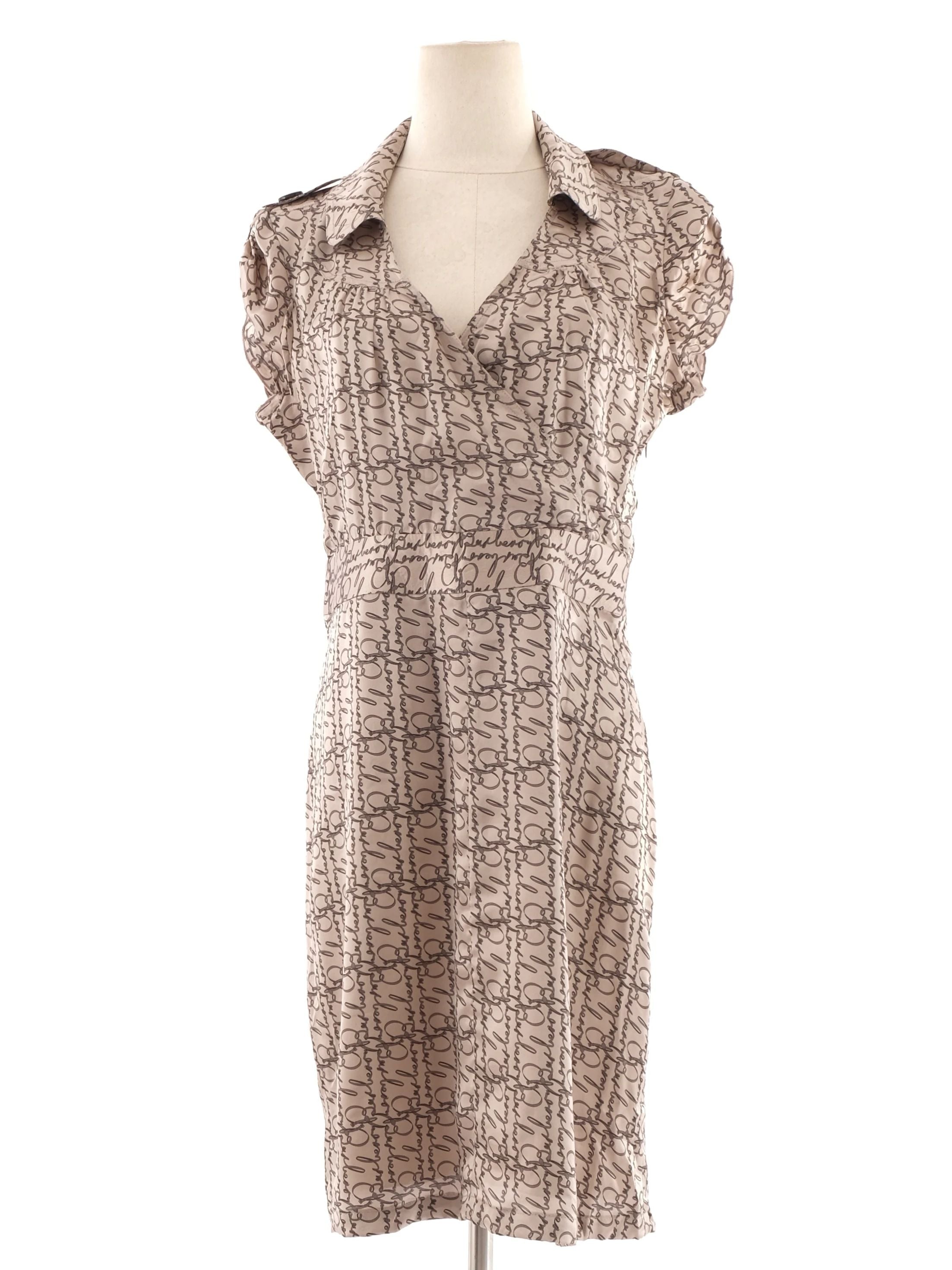 Excellent Burberry Gray Silk Dress Size XL with Decorative Pattern