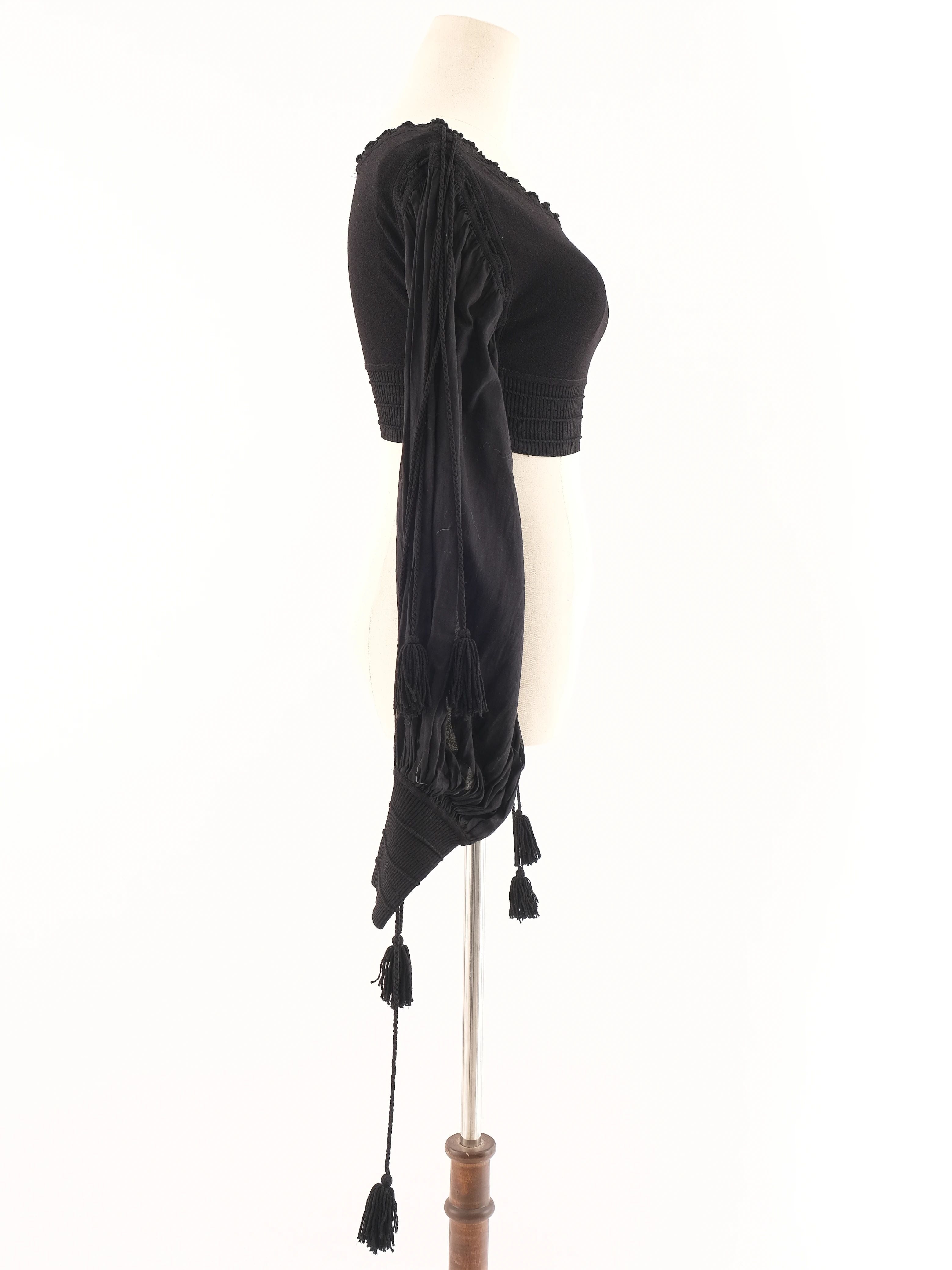 Excellent Gianfranco Ferr� Black Off-Shoulder Crop Top Size L