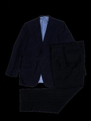 BRIONI MenÕs Blue Pinstripe Suit Excellent Condition Size L