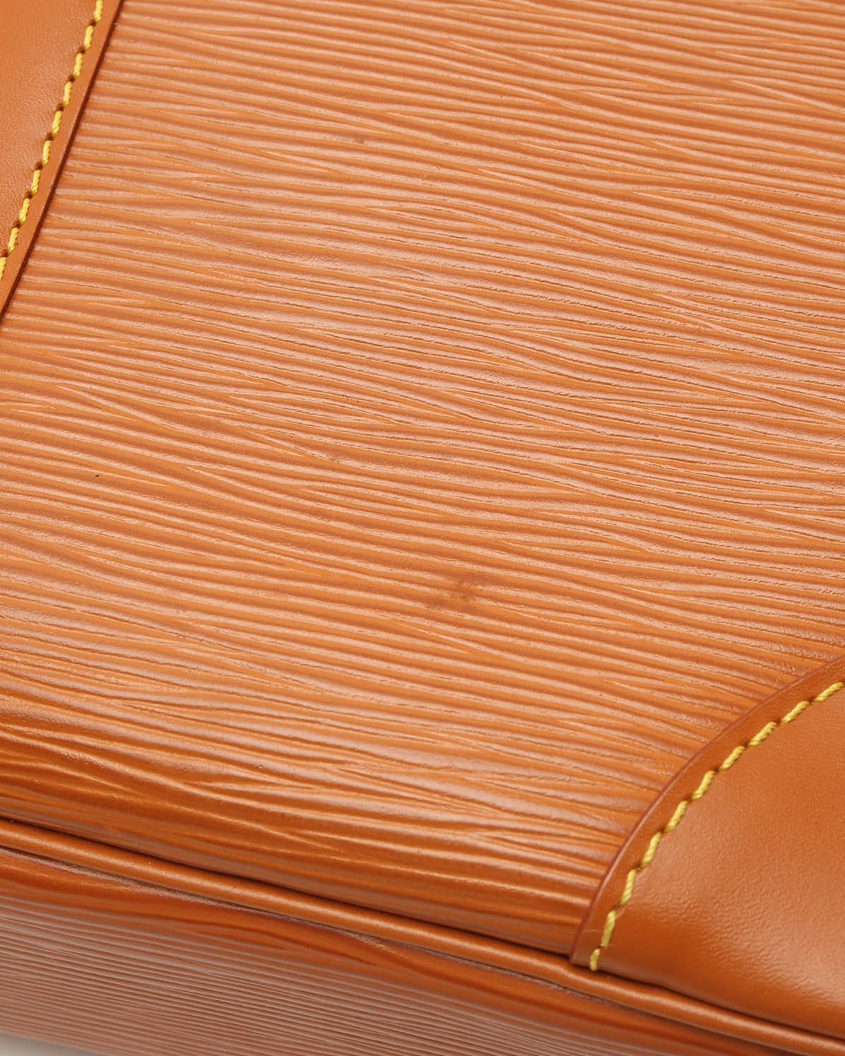 Louis Vuitton Epi Porte Documents Voyage Bag