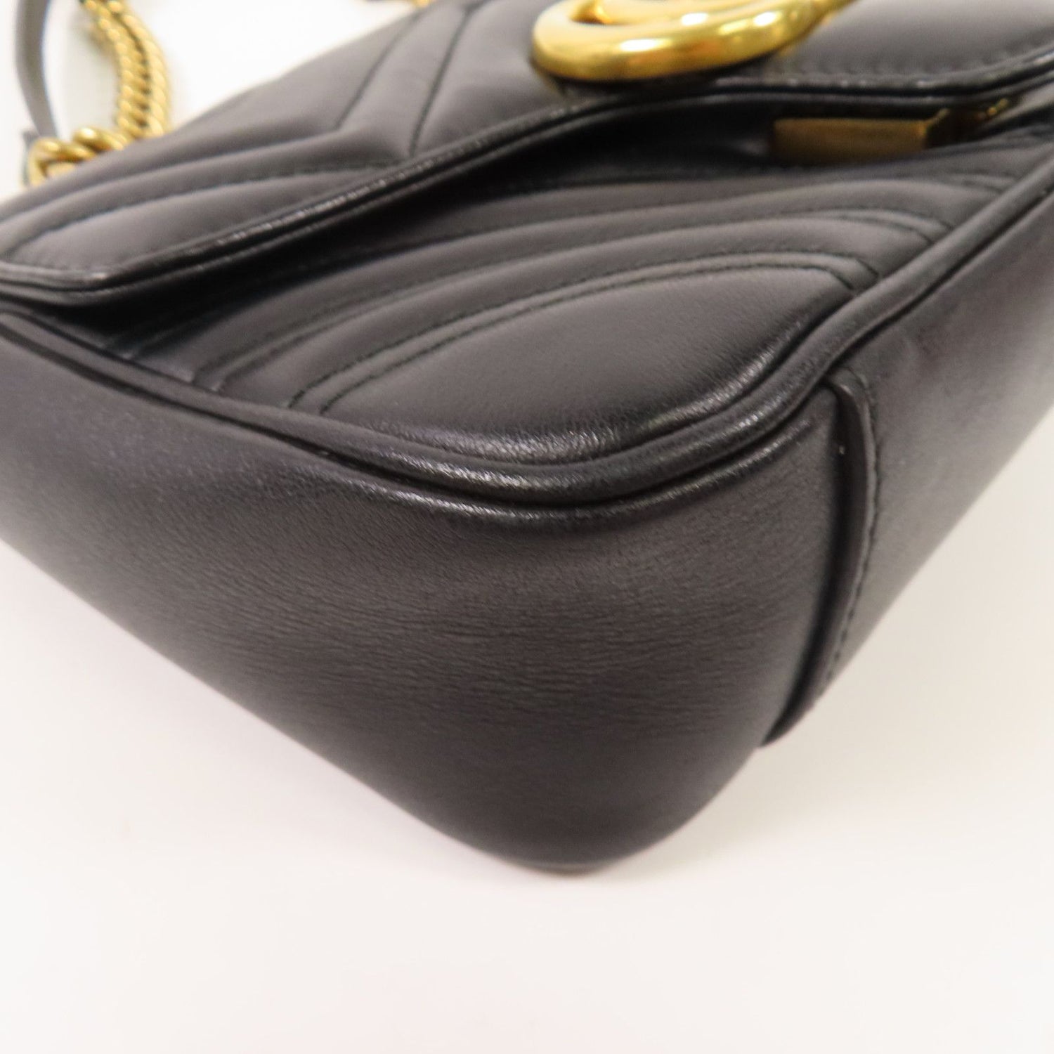 Gucci Cowhide Leather Gg Marmont Mini Golden Cross Shoulder Bag Black Calfskin (cowhide) 446744