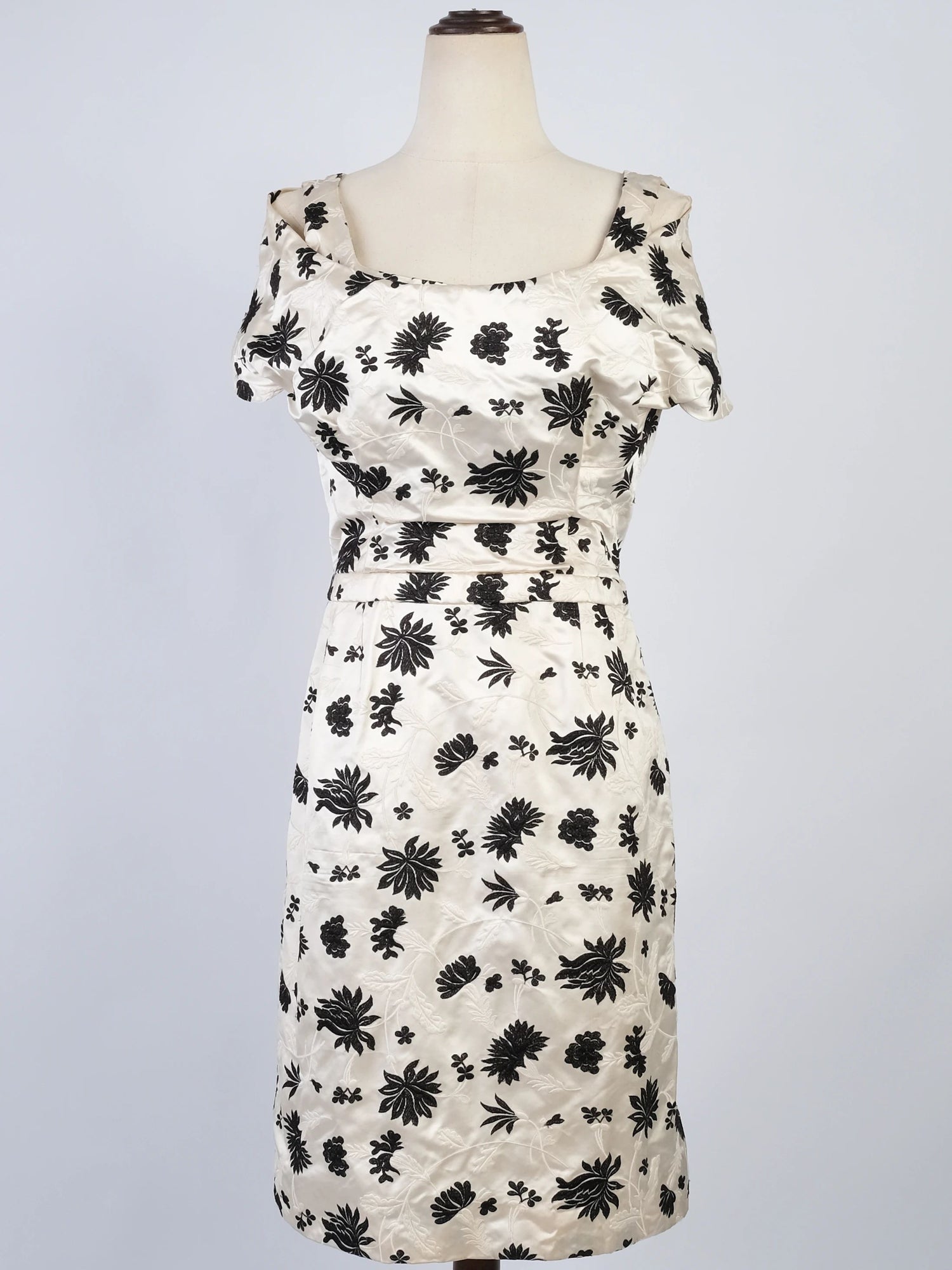 Excellent Balenciaga Cream Floral Silk Dress Size L
