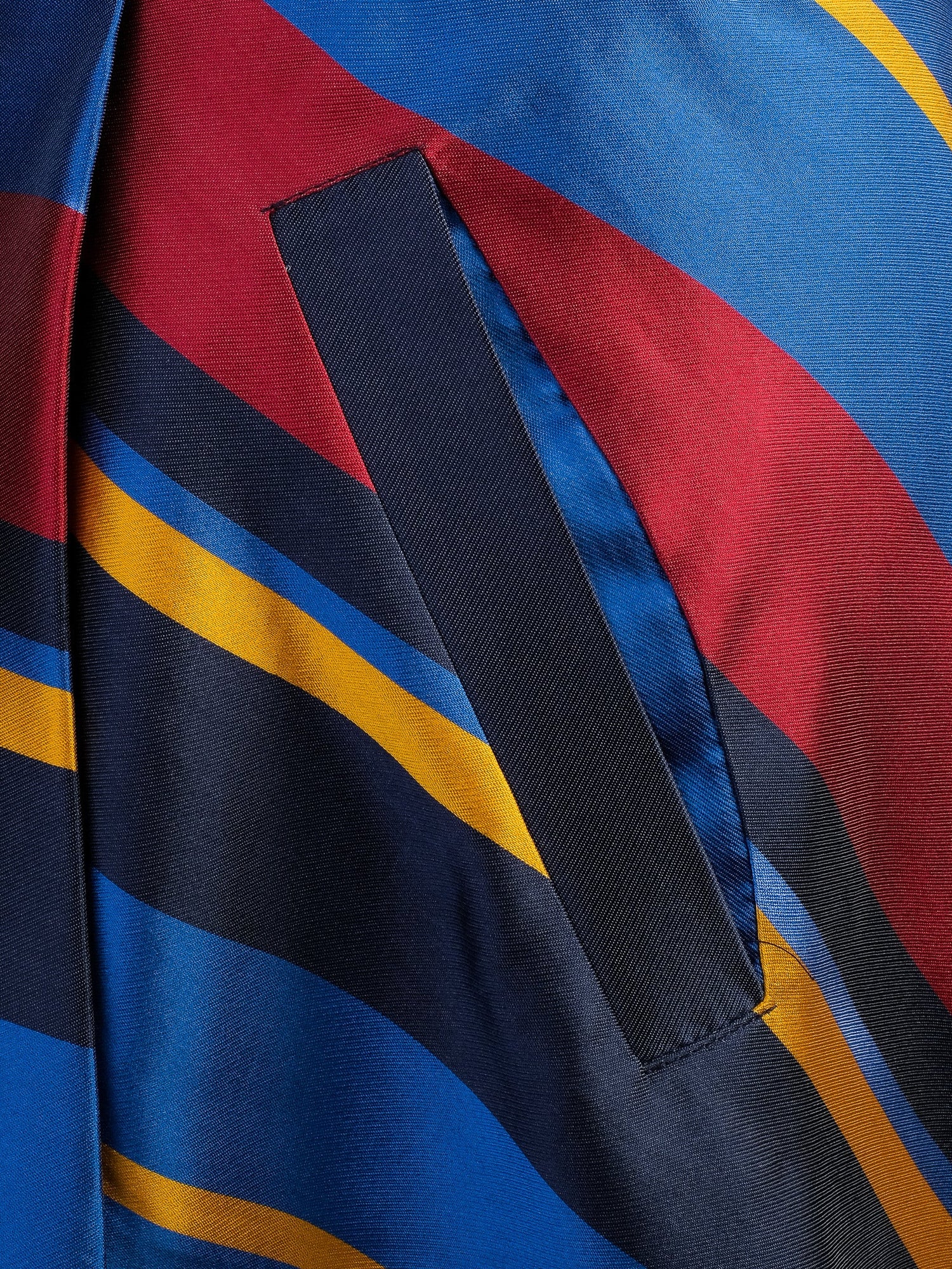 Excellent MaxCo Silk Flared Skirt XS Vibrant Stripes Combined Colors