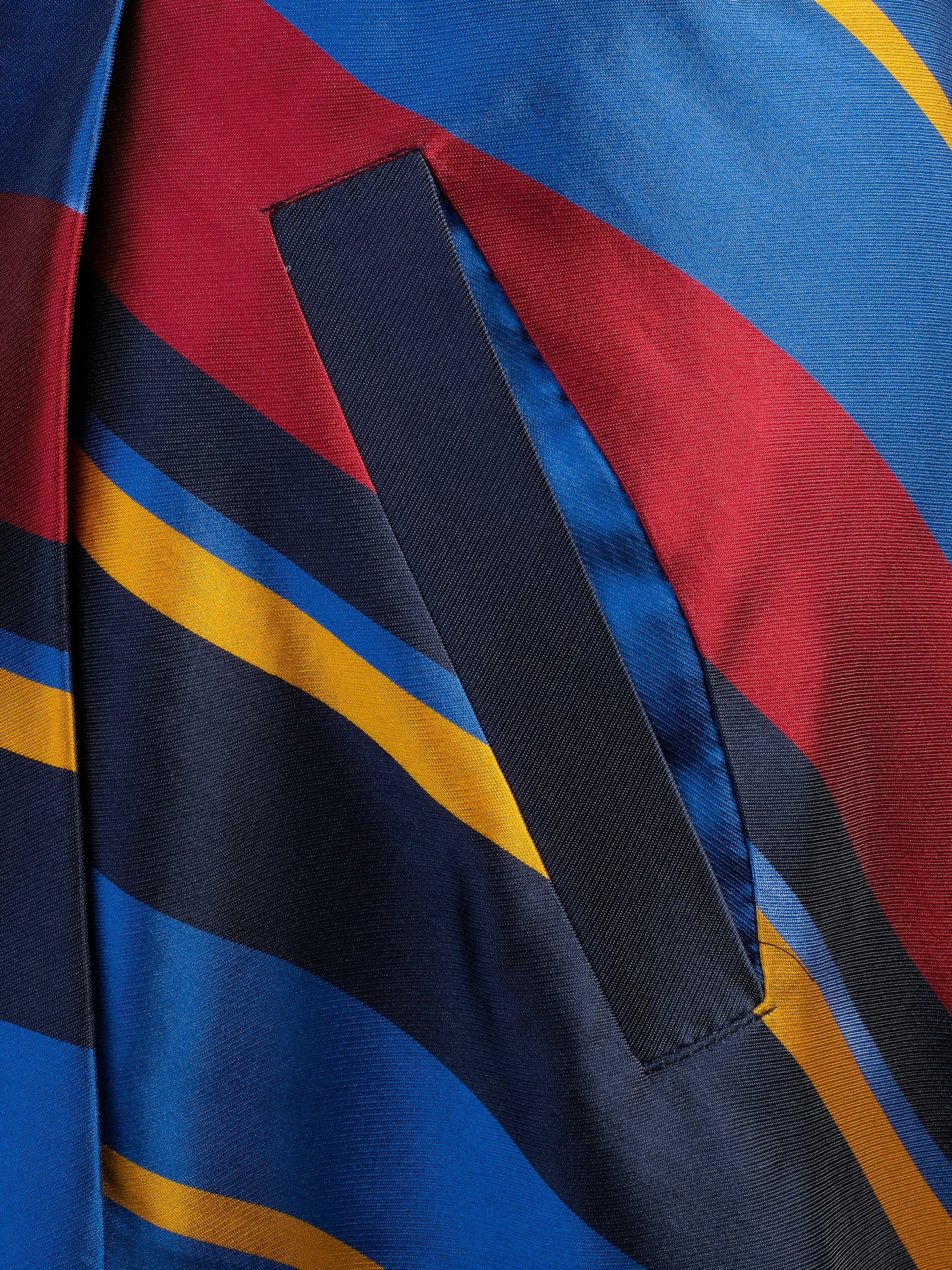 Excellent MaxCo Silk Flared Skirt XS Vibrant Stripes Combined Colors