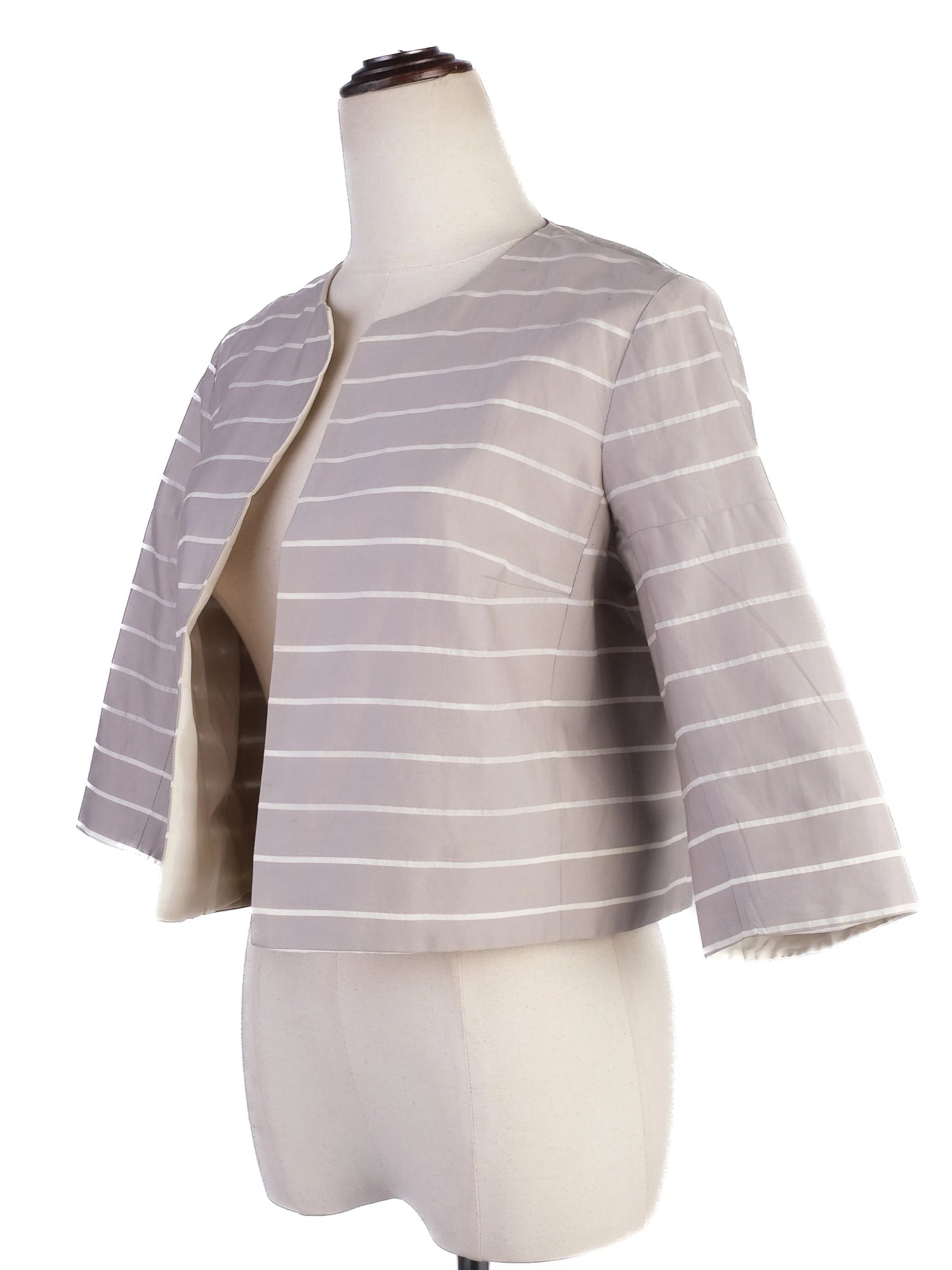 Excellent Weekend MaxMara Gray Silk Cropped Jacket Size S