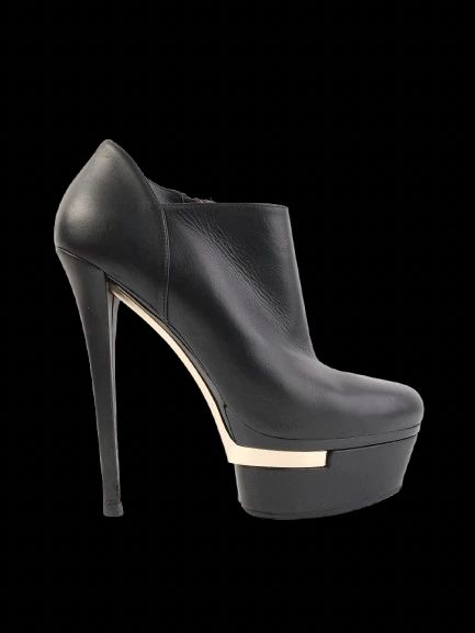 Excellent Lesilla Black Leather High-Heeled Ankle Boots Size 39